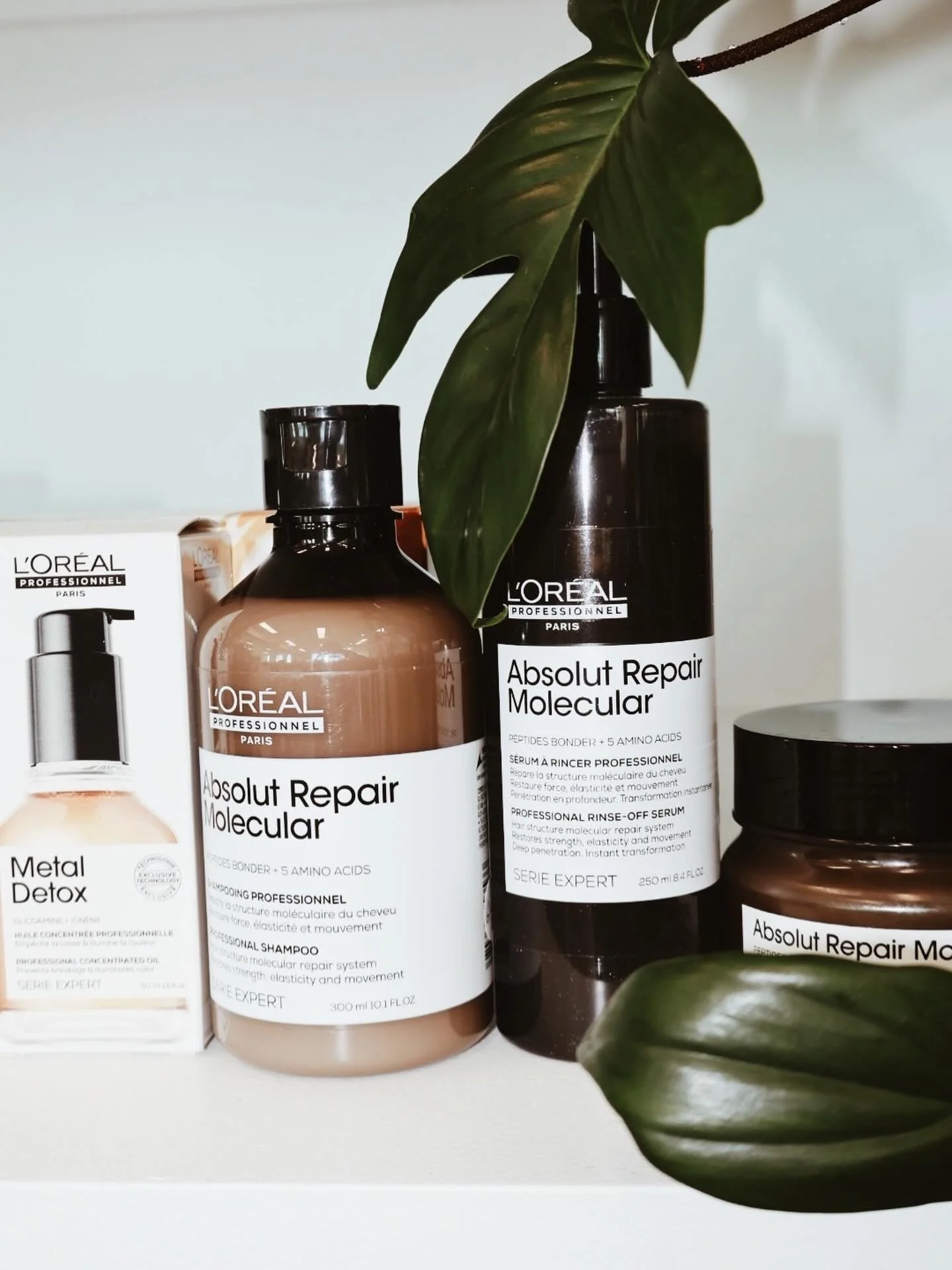 Our go to when you need some strength and repair - Absolute repair molecular has got you! ⚡️