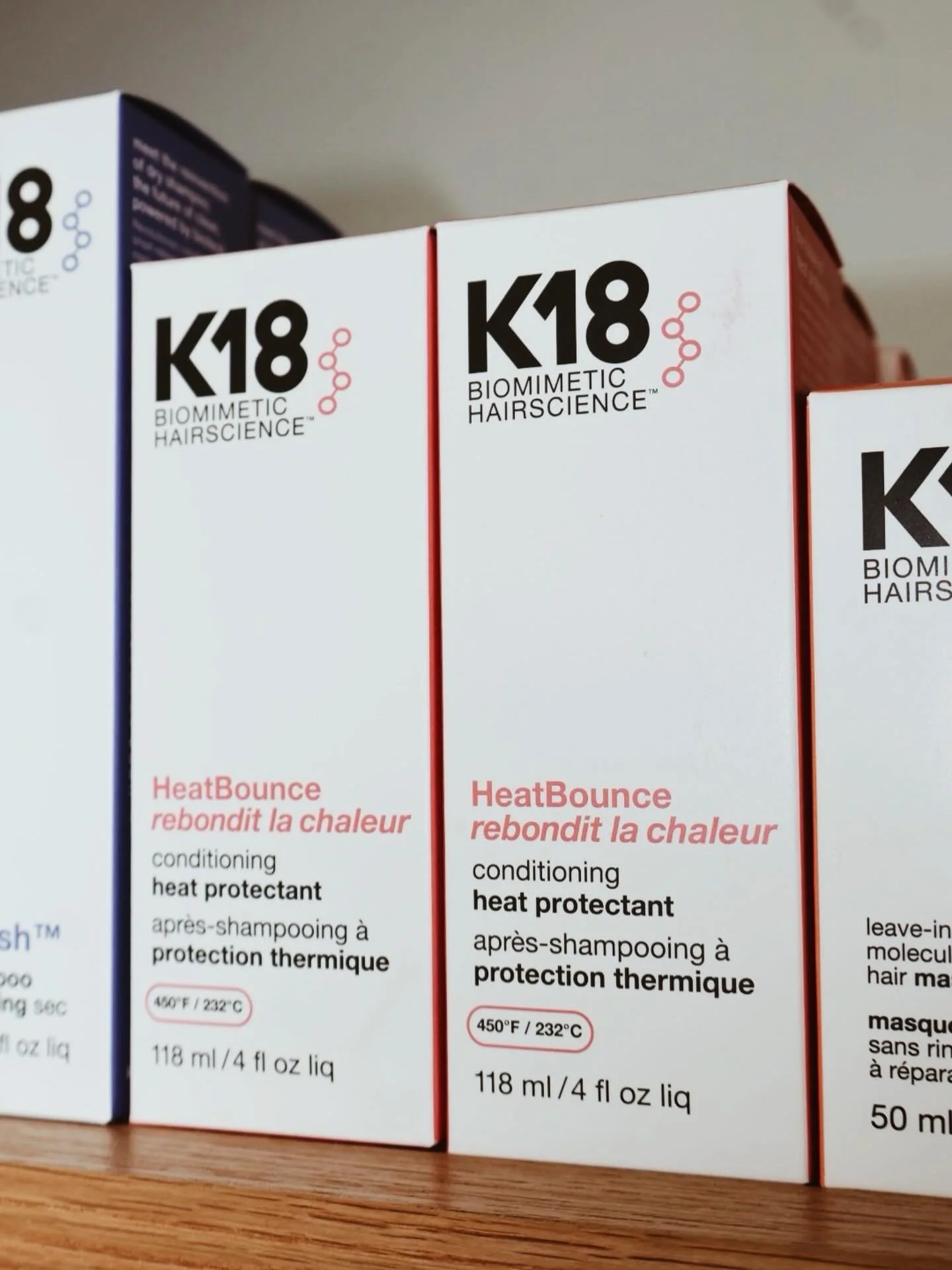 Have you tried @k18hair Heat-bounce yet? 🧬

&bull; Serving us with 232 degrees heat protection (so it&rsquo;s safe to blow dry AND use your Irons on) 
&bull; Has k18 peptide formula 
&bull; Makes your hair feel incredible, hydrated and shiny!
&bull;