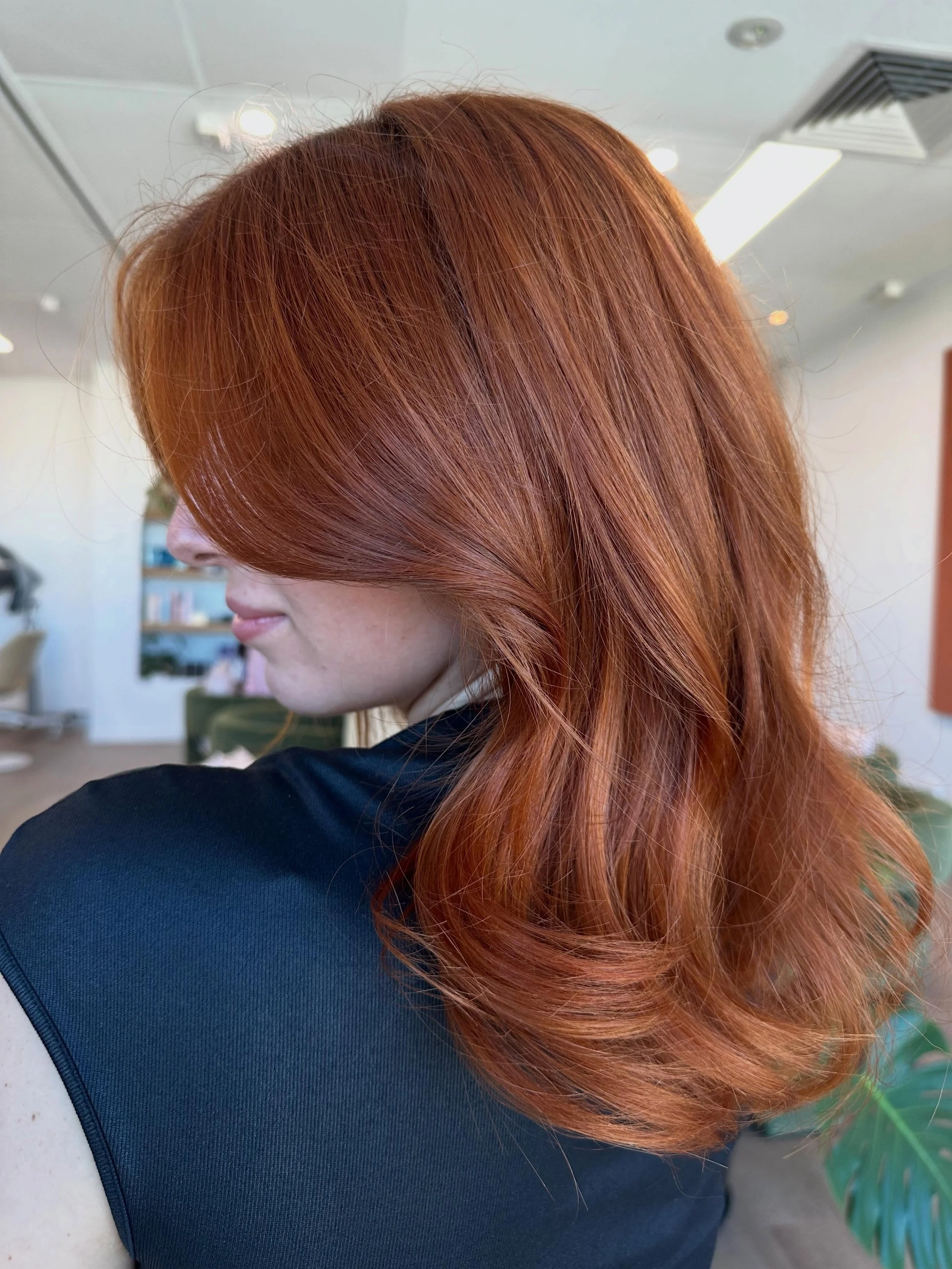 Have you considered a little warmup for the winter? ✨

Colour &amp; cut - @elyselouise_salonalias