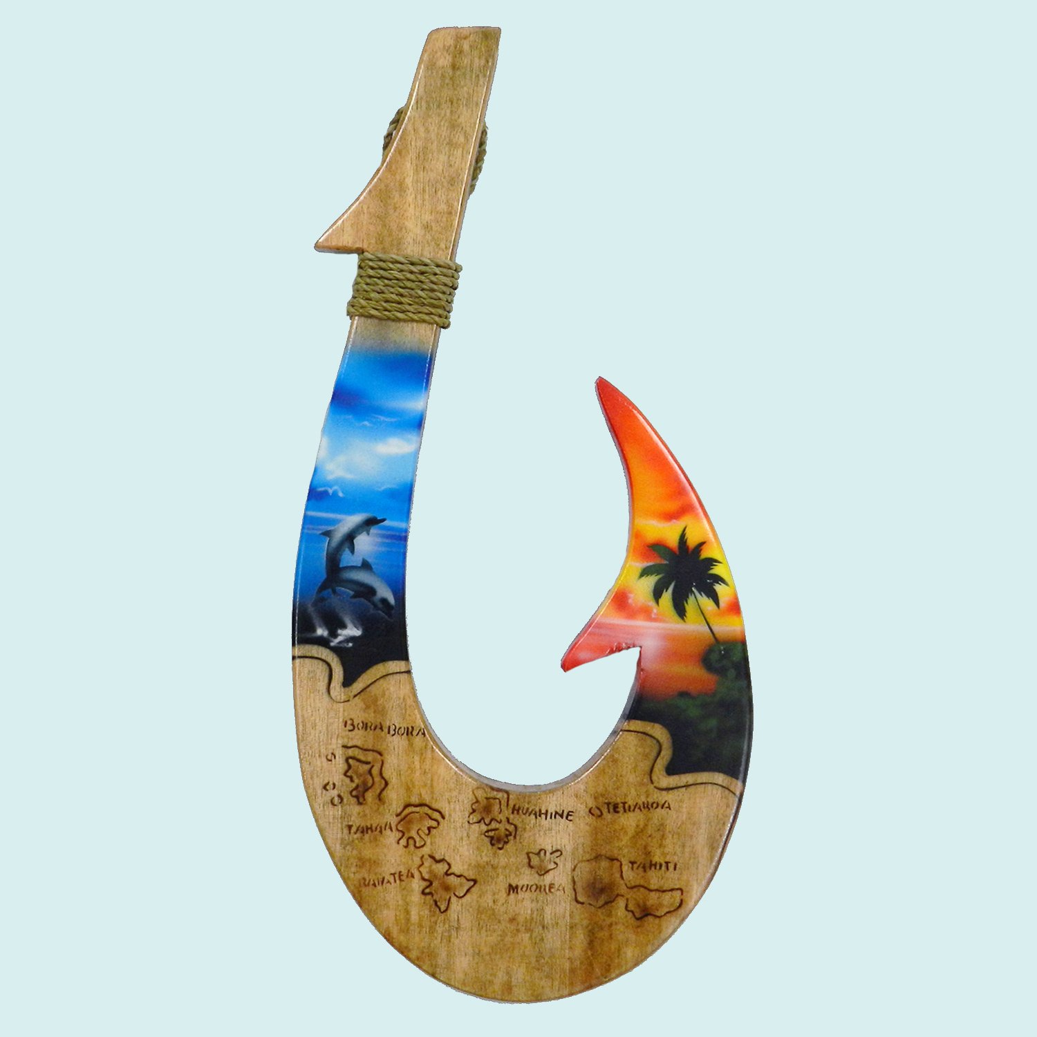 Sculpture en bois hameçon  || CUD219