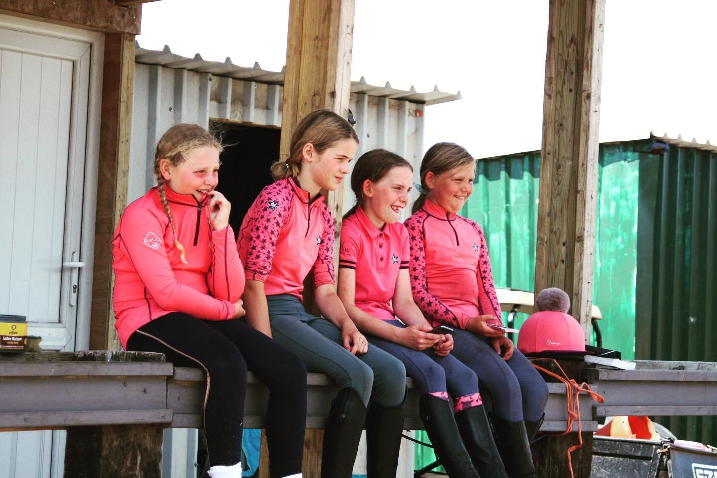 Did you know it&rsquo;s no longer good enough to just match outfits with your pony, you also have to match your besties 💖 the pink ladies taking matchy matchy to the extreme at camp 💕
