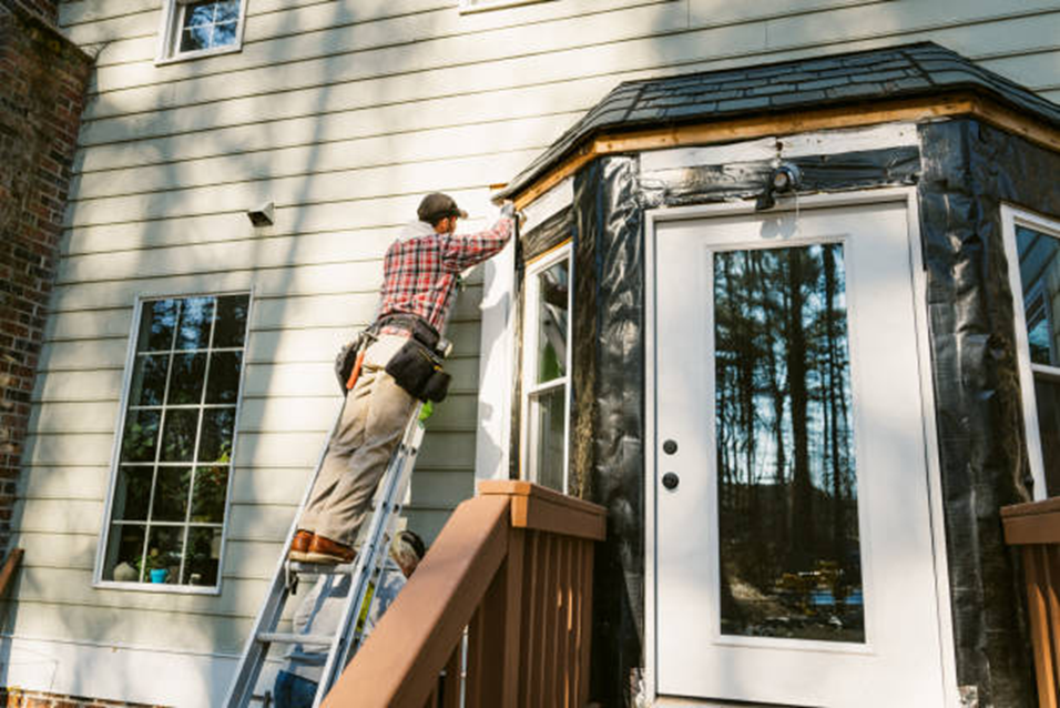 Benefits of Hiring a Local Siding Company in Blanchester