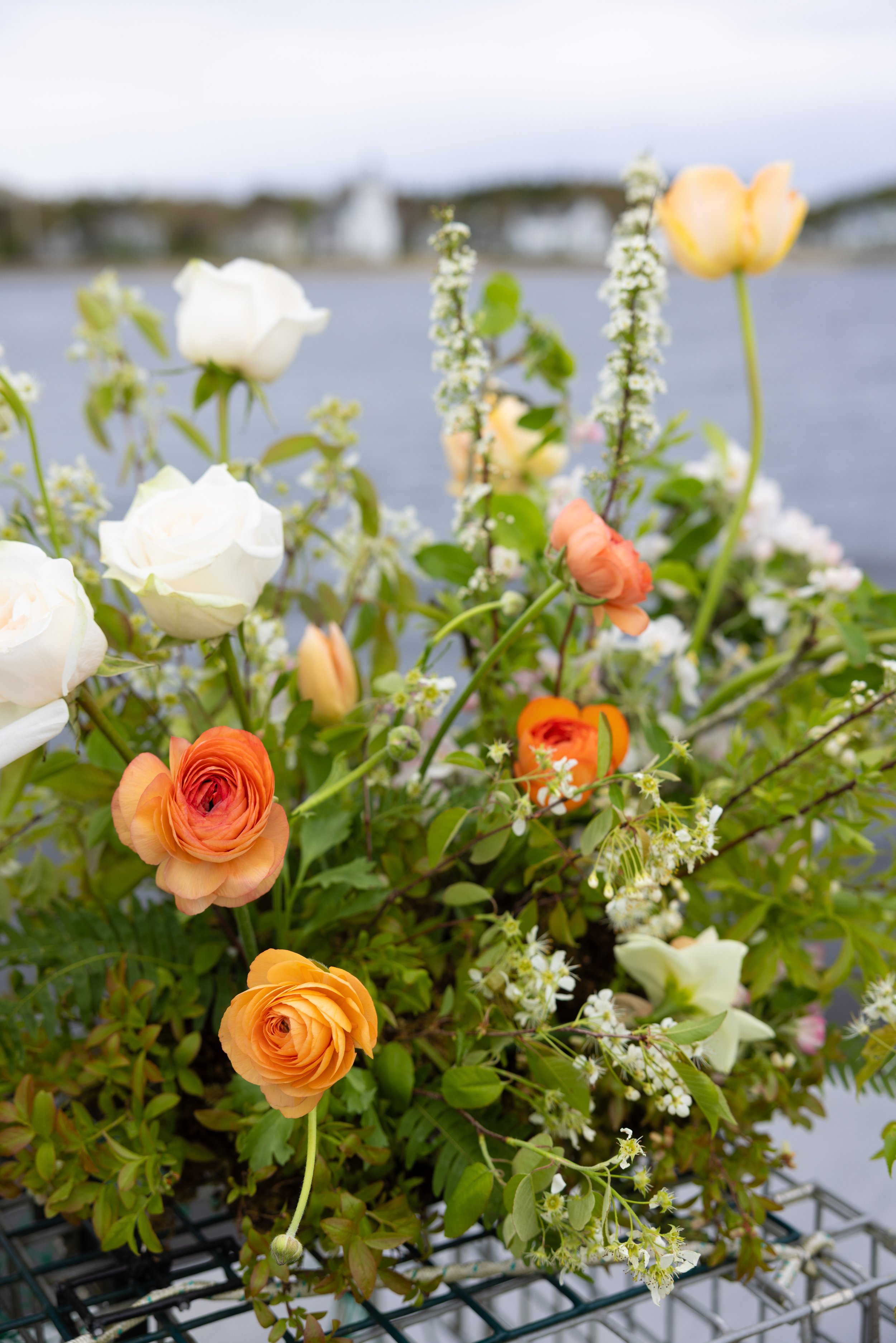 micro-wedding elopement florals on the coast of maine