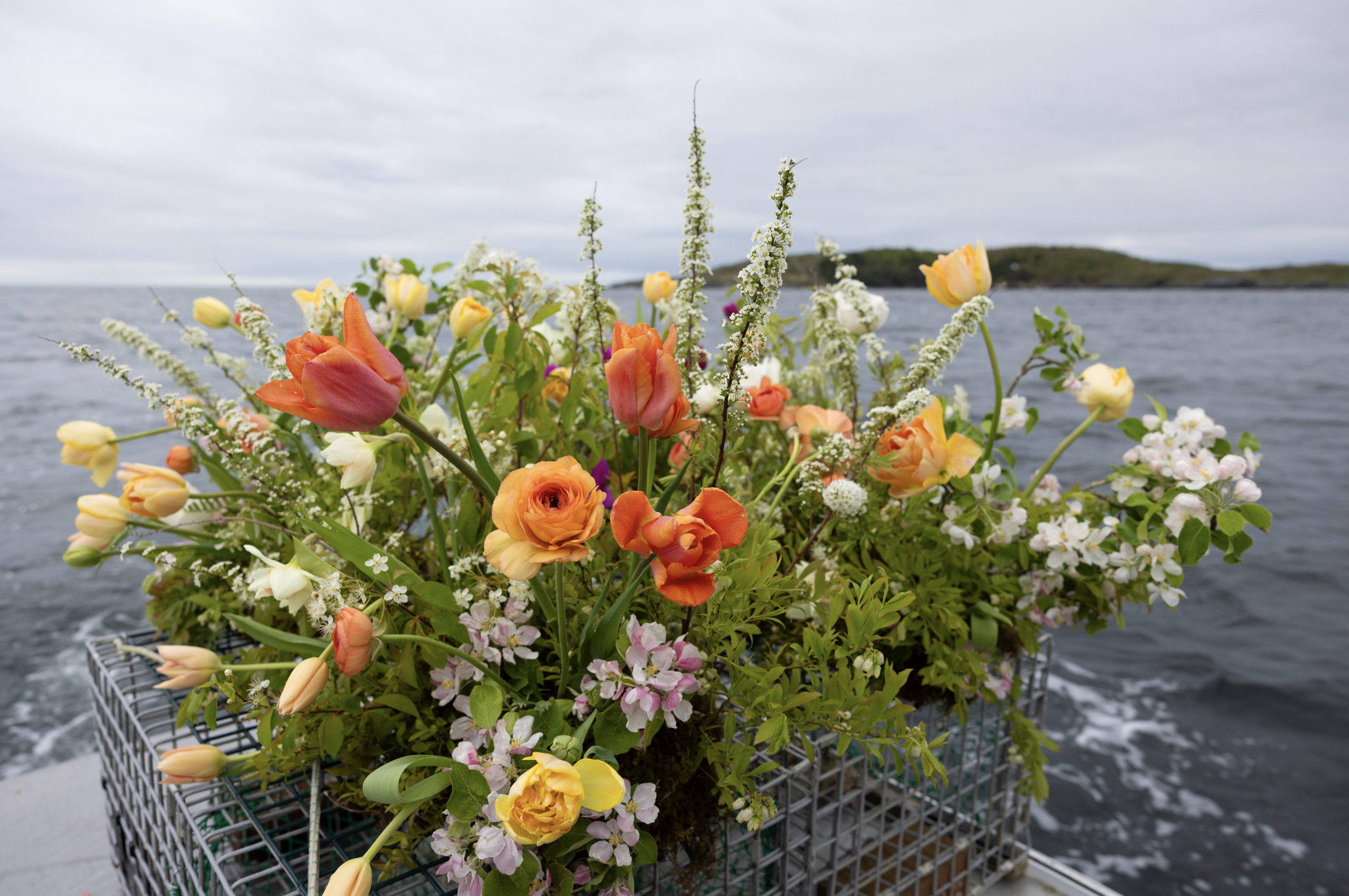 wedding flowers on wedding charter boat