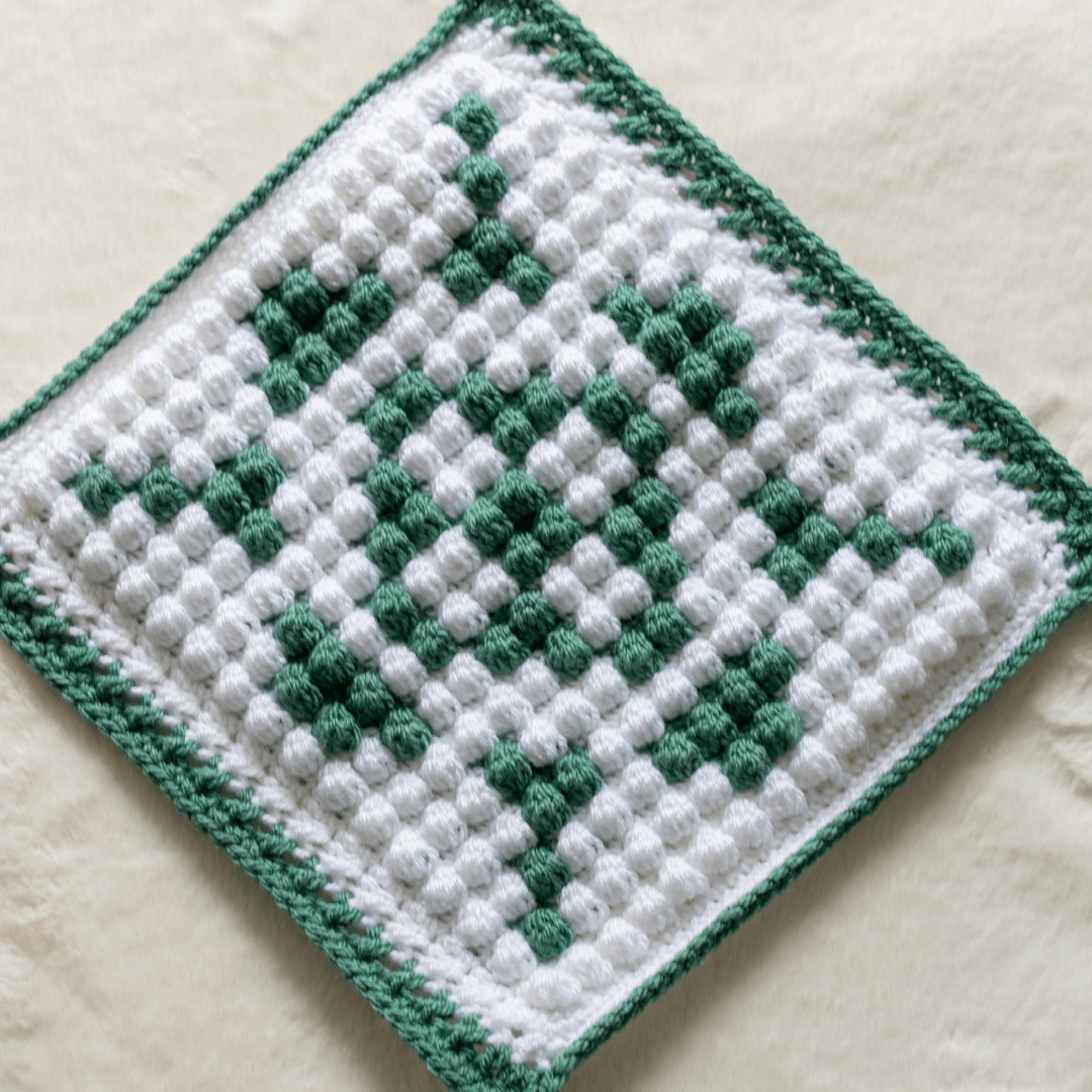 How to Stitch Together a Crochet Quilt With a Tapestry Needle : Crochet  Stitch Tips 