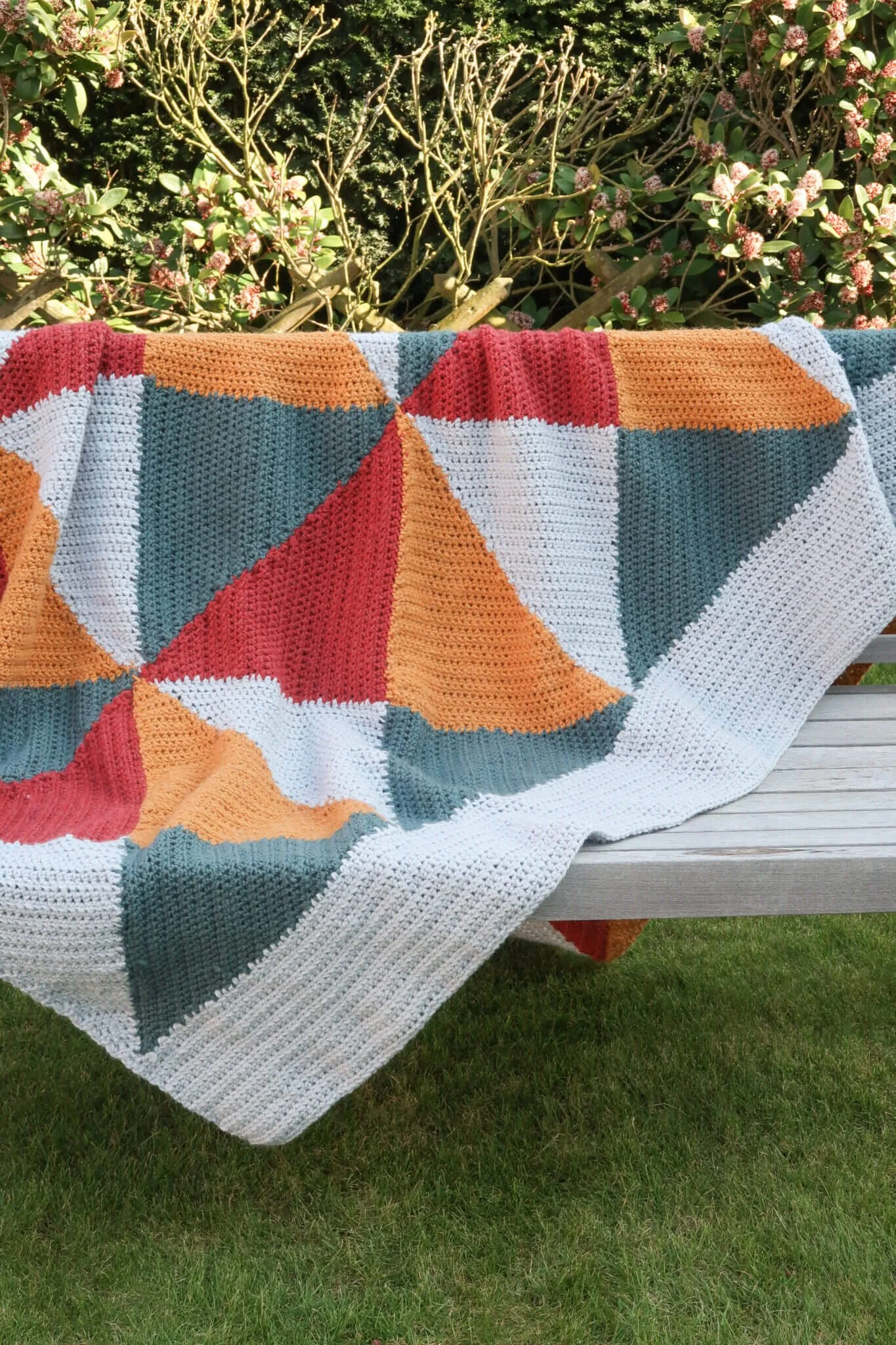 kaleidoscope-free-crochet-blanket-pattern-24-1365x2048.jpg