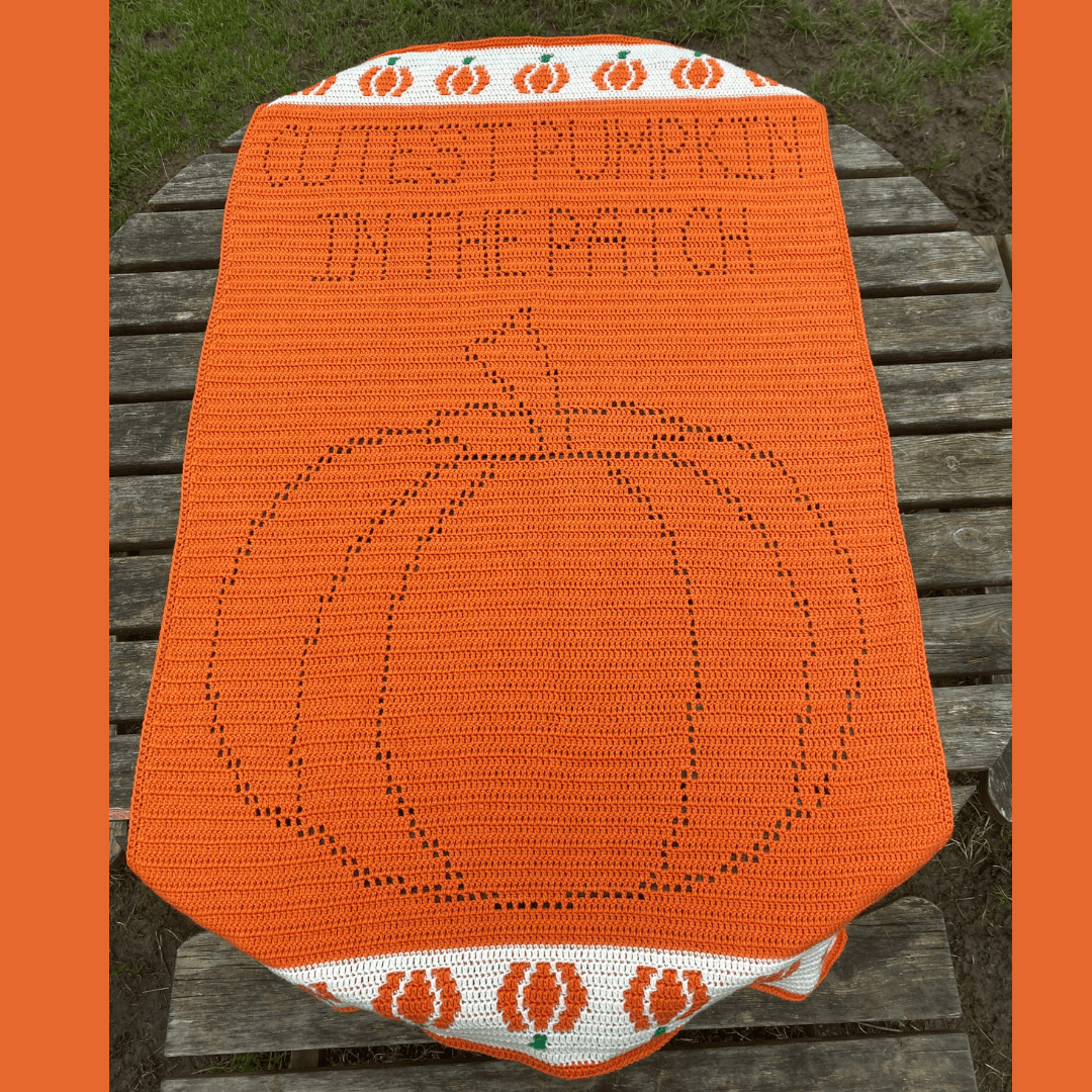 citrouille pumpkin baby blanket - square tiny.png