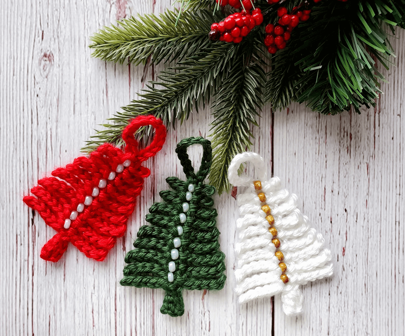 xmas tree ornament by handmade by raine png.png