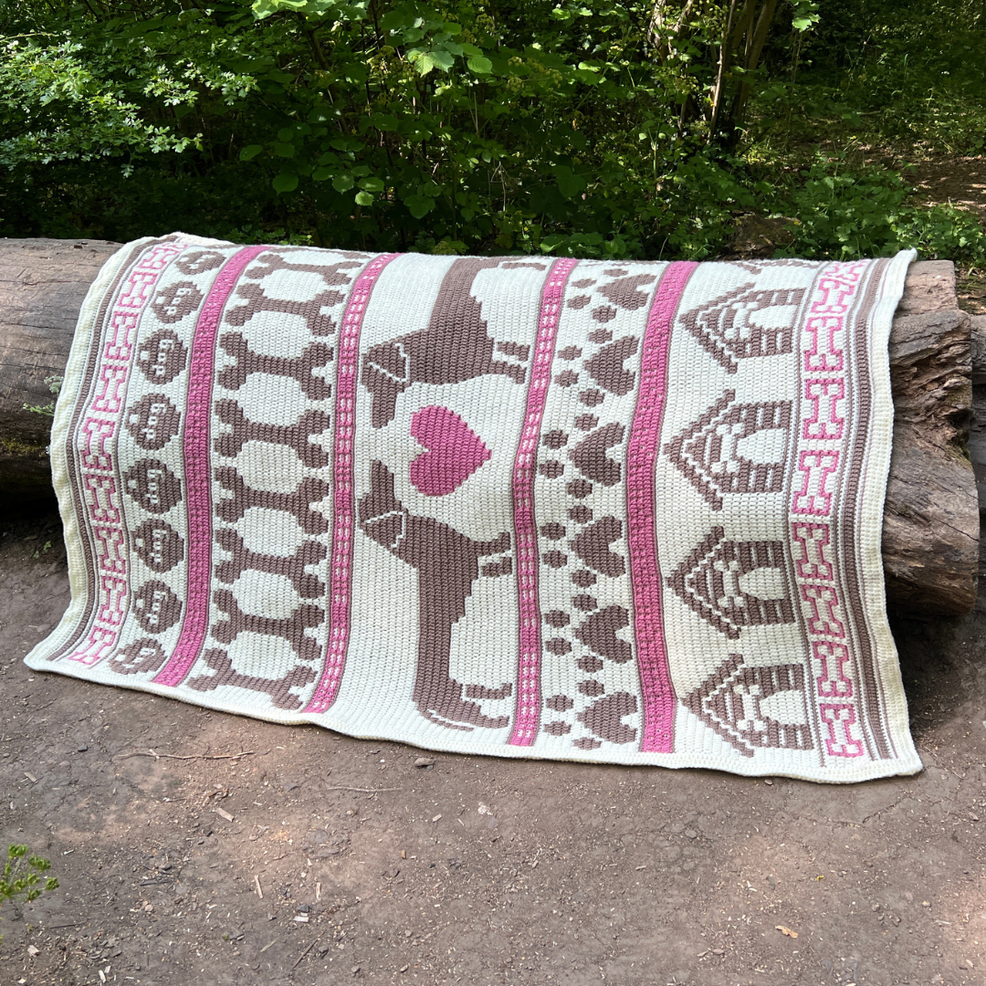 Darling dachshund blanket square 4.png