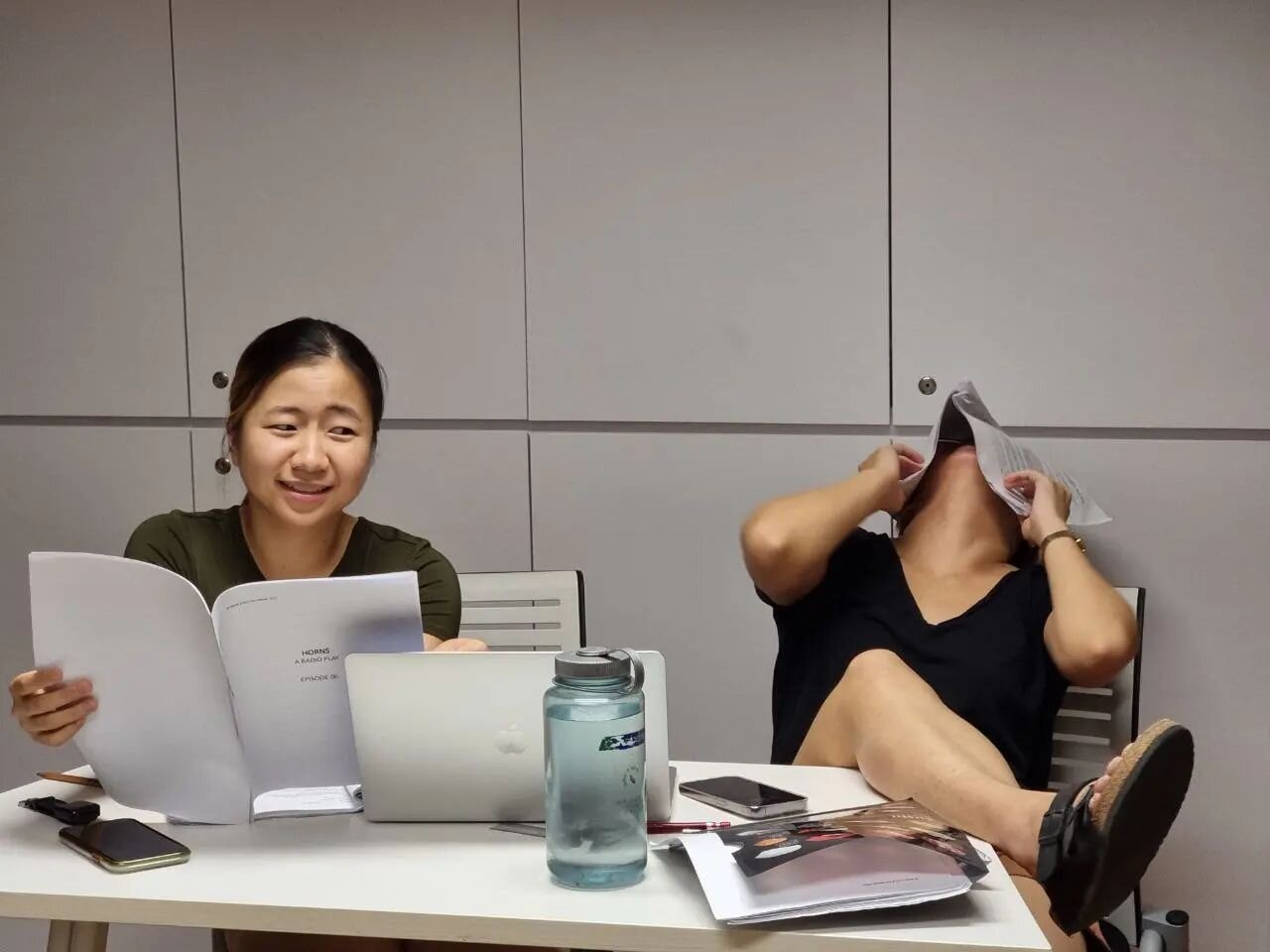 The other half of the cast is Cheryl Ho (left, in picture), whose IG handle @cherylhohoho is so brilliant I wish I could steal it for my personal IG (unfortunately my surname ‘Lim’ is much more mundane).
In doing research for this post,