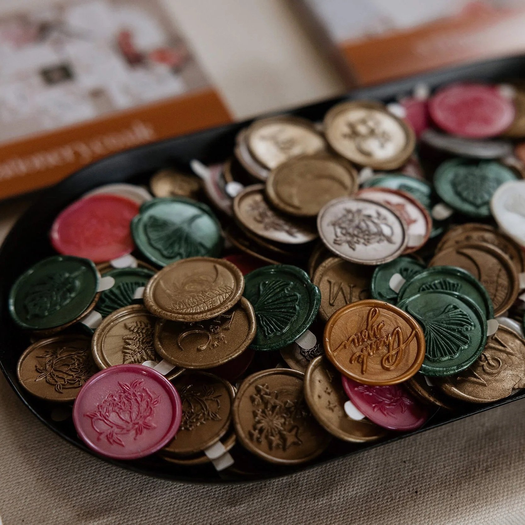 Make Your Wedding Invitation Envelopes Truly Luxurious