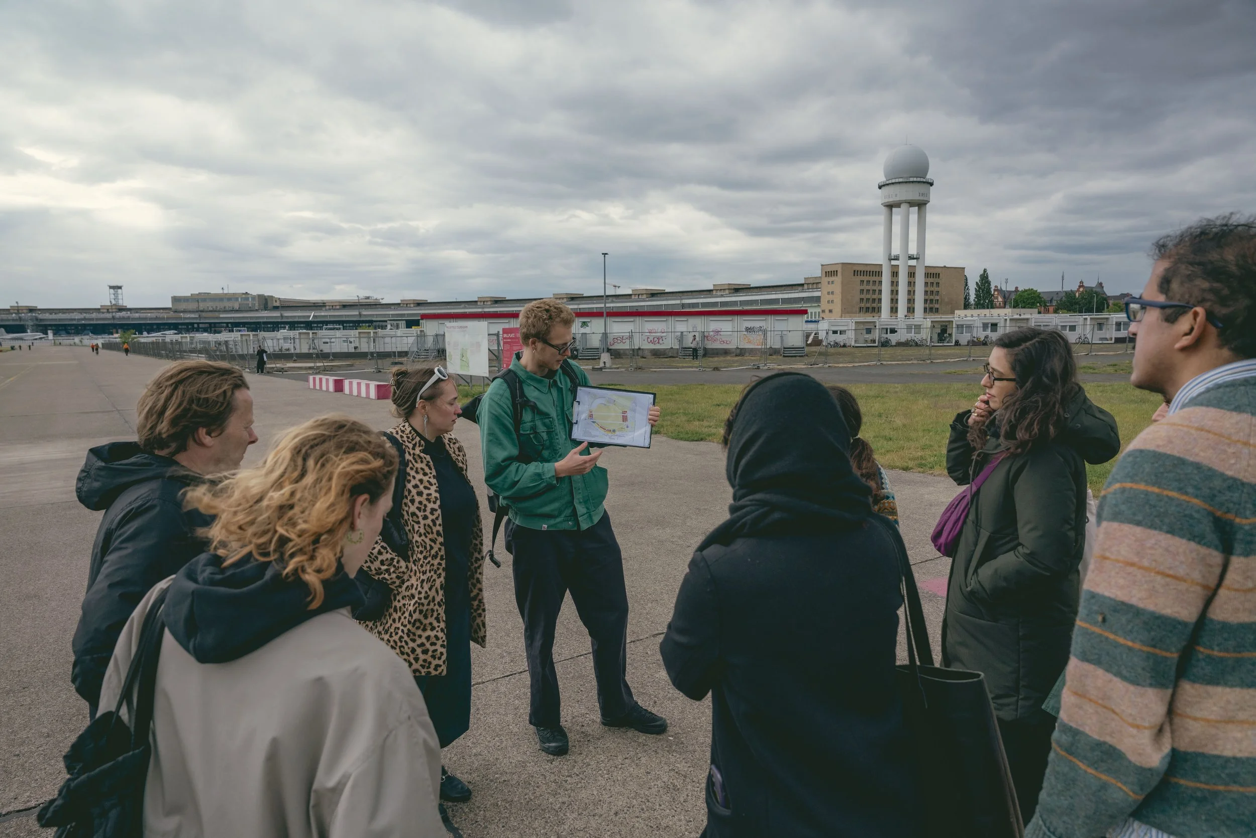 01PATH_05_WHAT_IS_OUT_THERE_TEMPELHOFERFELD-8148.jpg