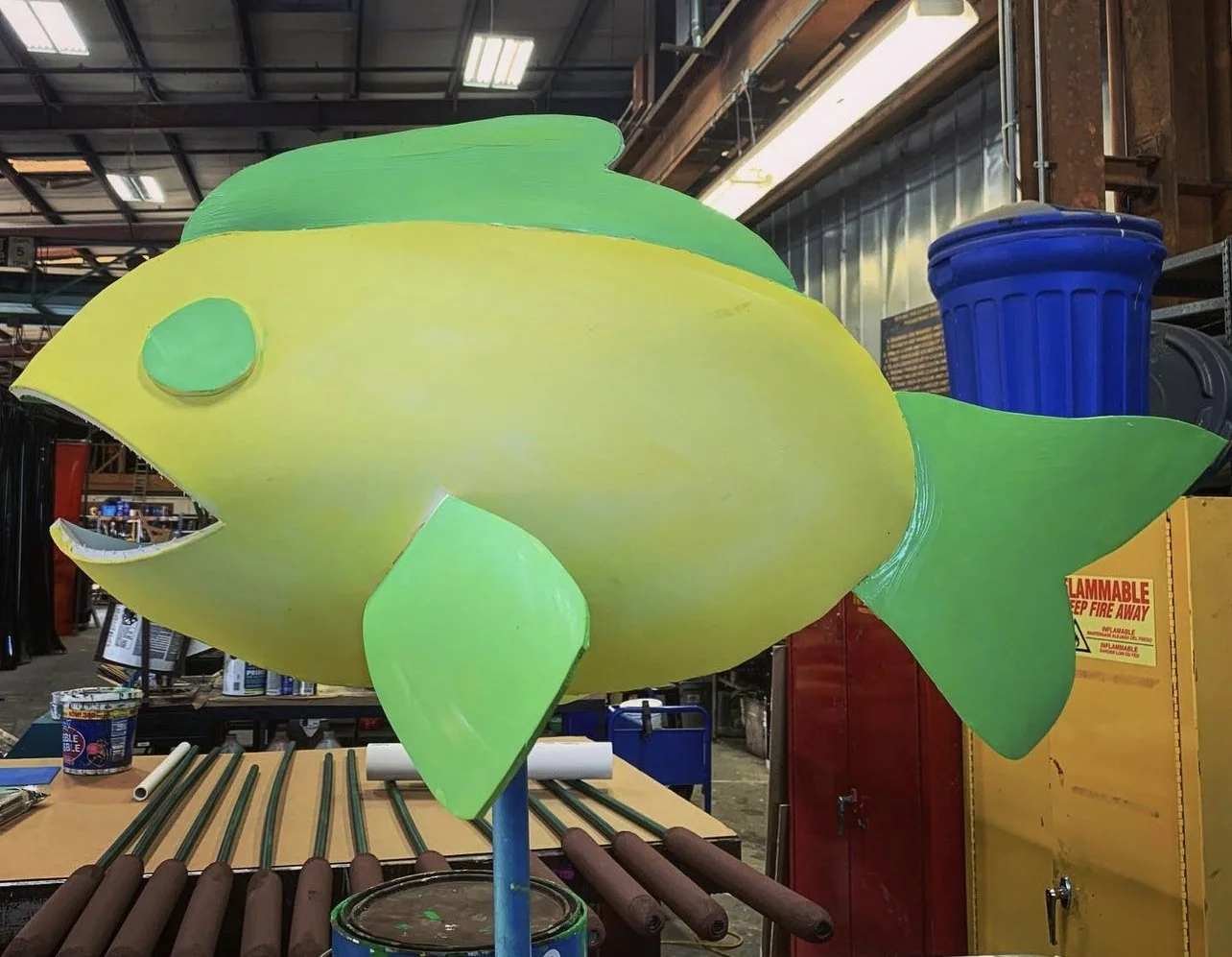 fish puppet honk.PNG