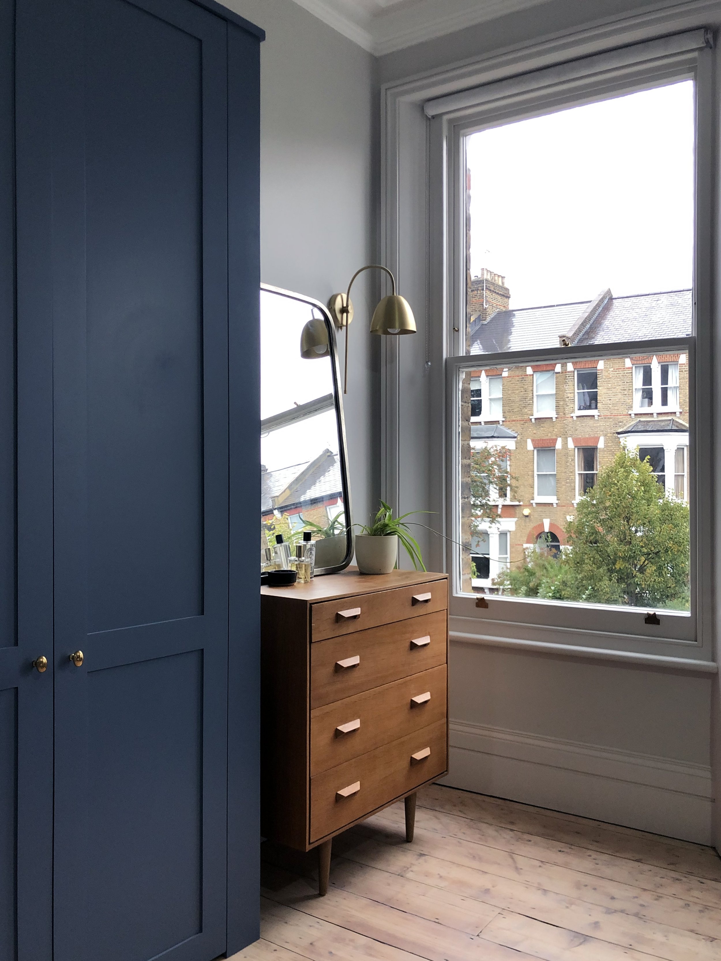 31SGA_Master_WindowDresserView.jpg