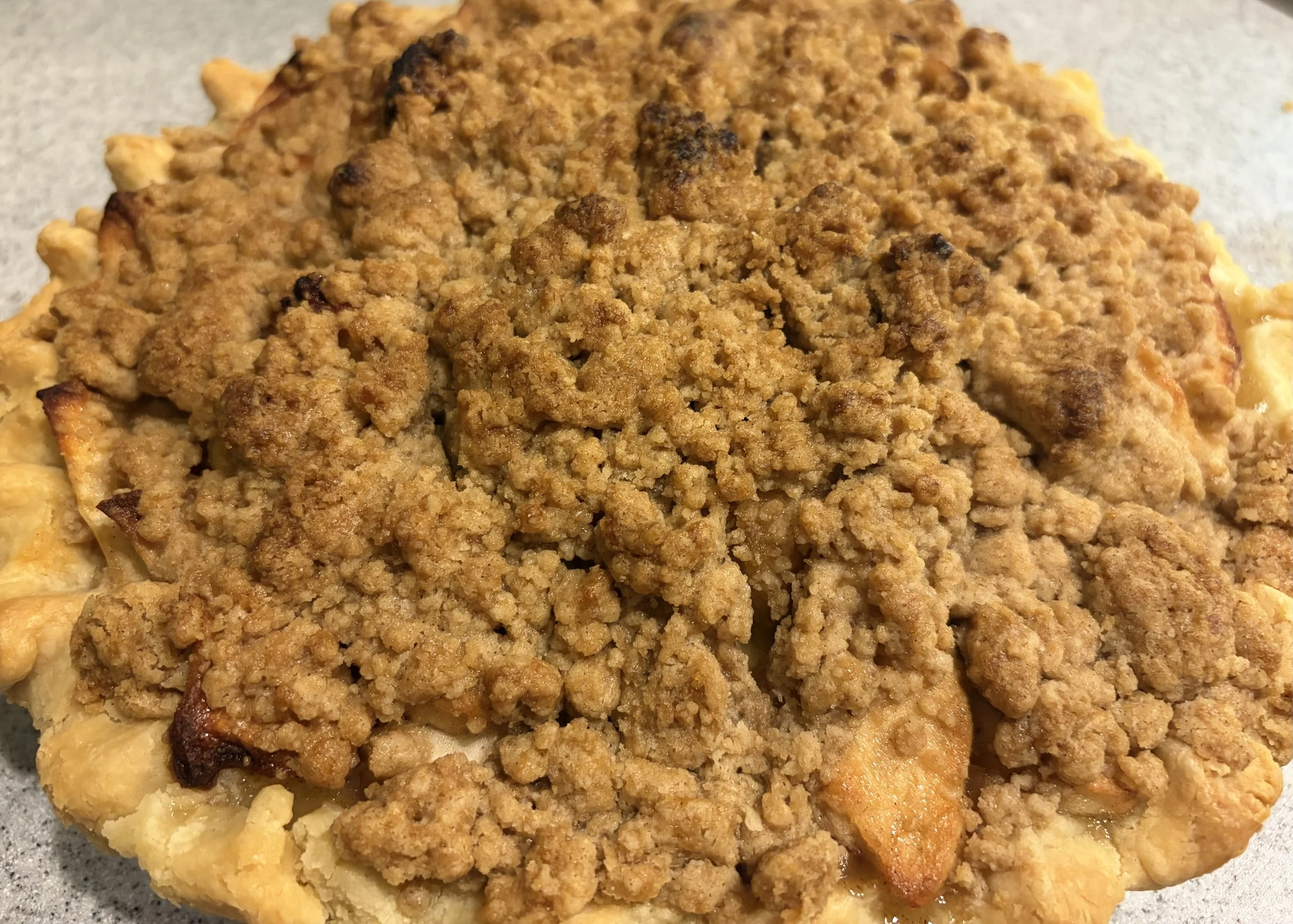 Apple Crumb Pie