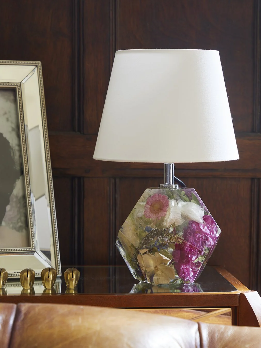 Gem base Table Lamp