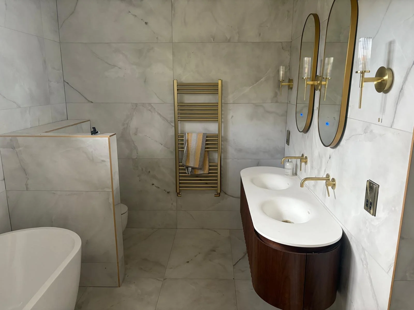 PHOTO-2025-11-08-13-16-17 (11).jpg