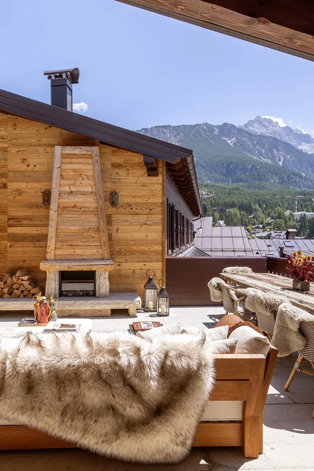 Hotel Ancora Rooftop.jpeg