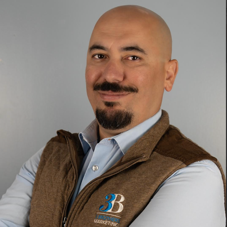  Volkan Kahveci  Managing Partner,  3 Brothers Marketing