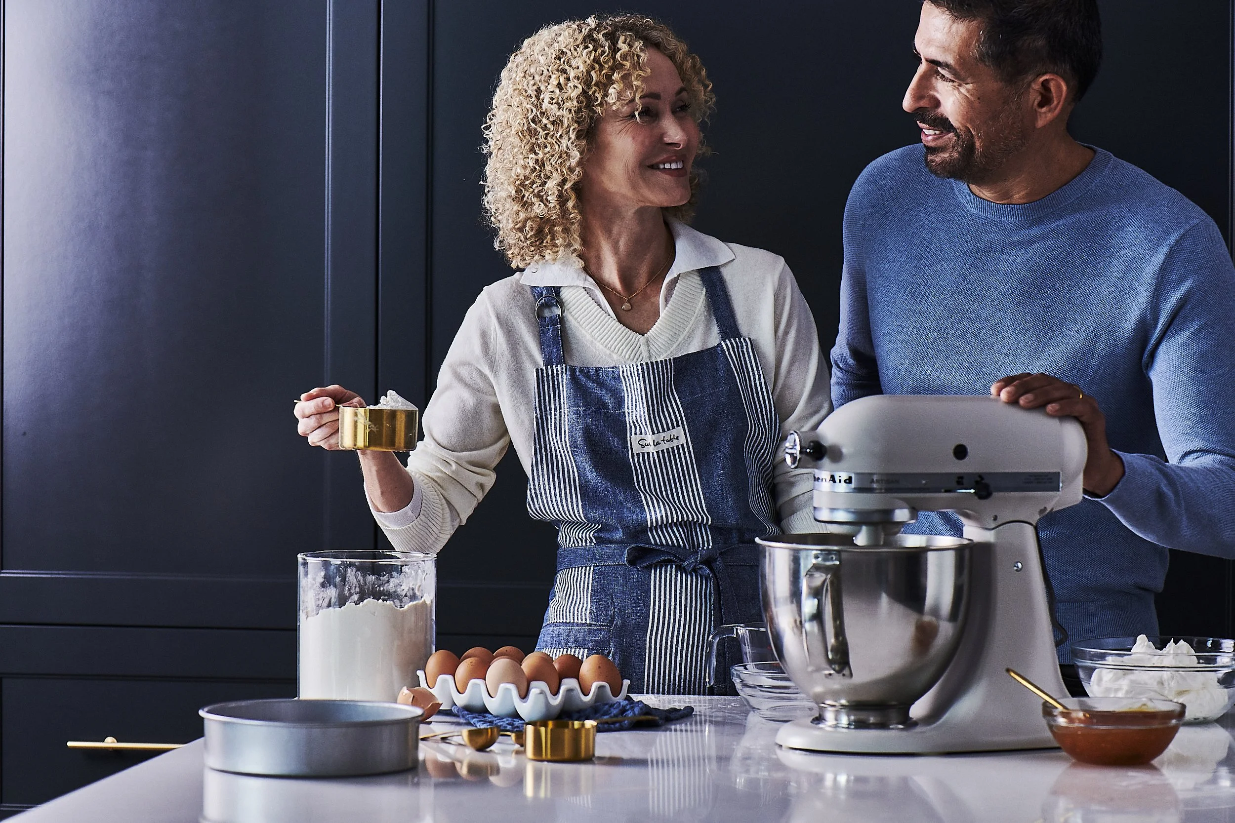 Anniversary 01_Making_a_Cake_0525_124045.jpg