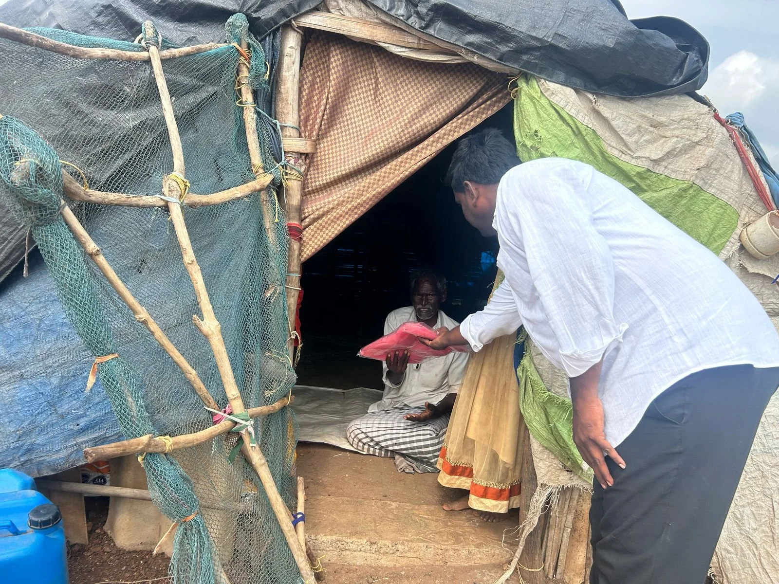 WhatsApp Image 2025-08-26 at 14.01.55 (1).jpeg