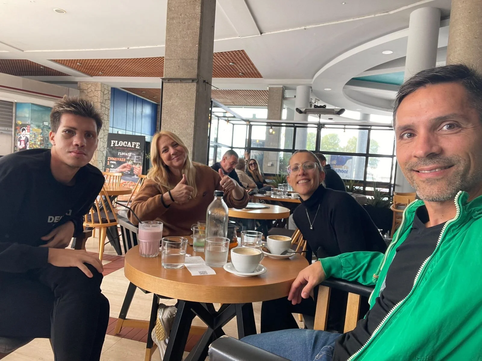 Casa iglesia grecia 5.jpeg