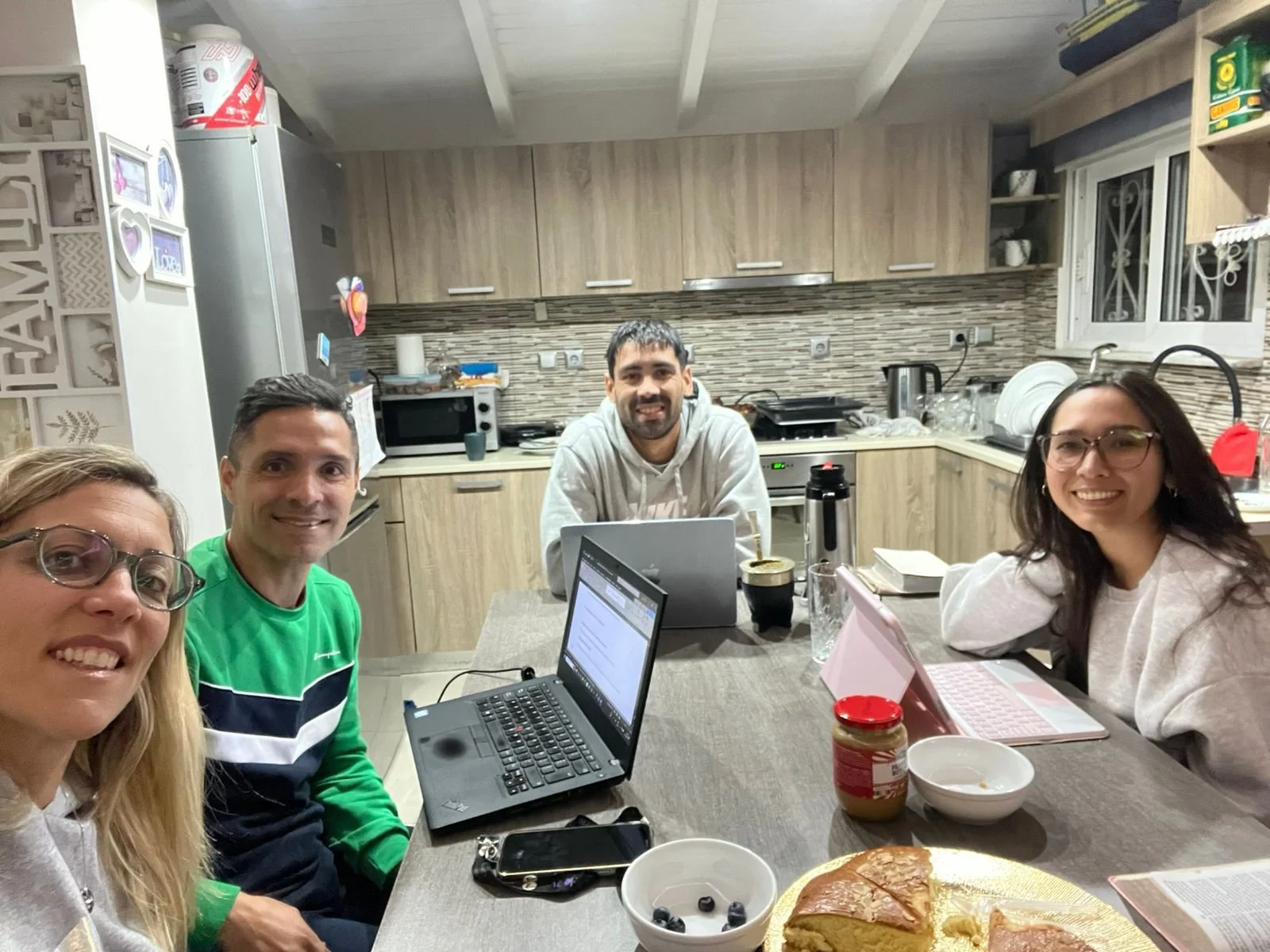 casa iglesia grecia 3.jpeg