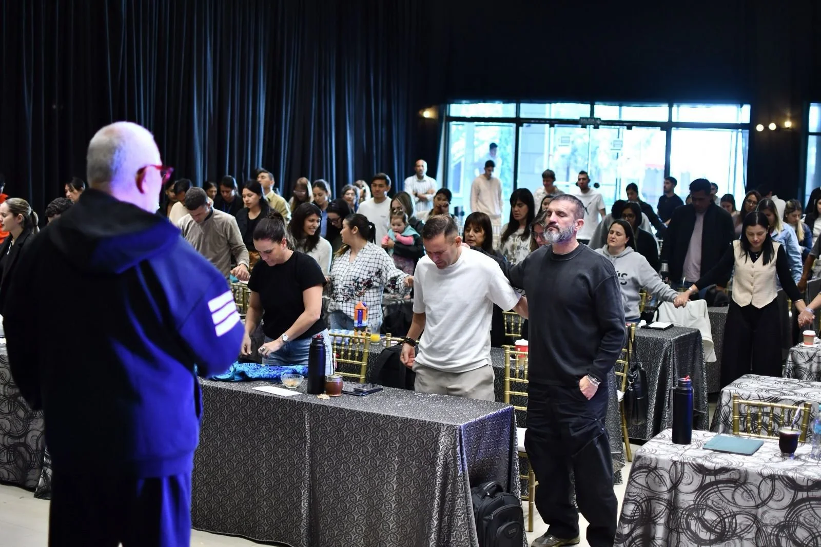 “un llamado que se extendió por las naciones”