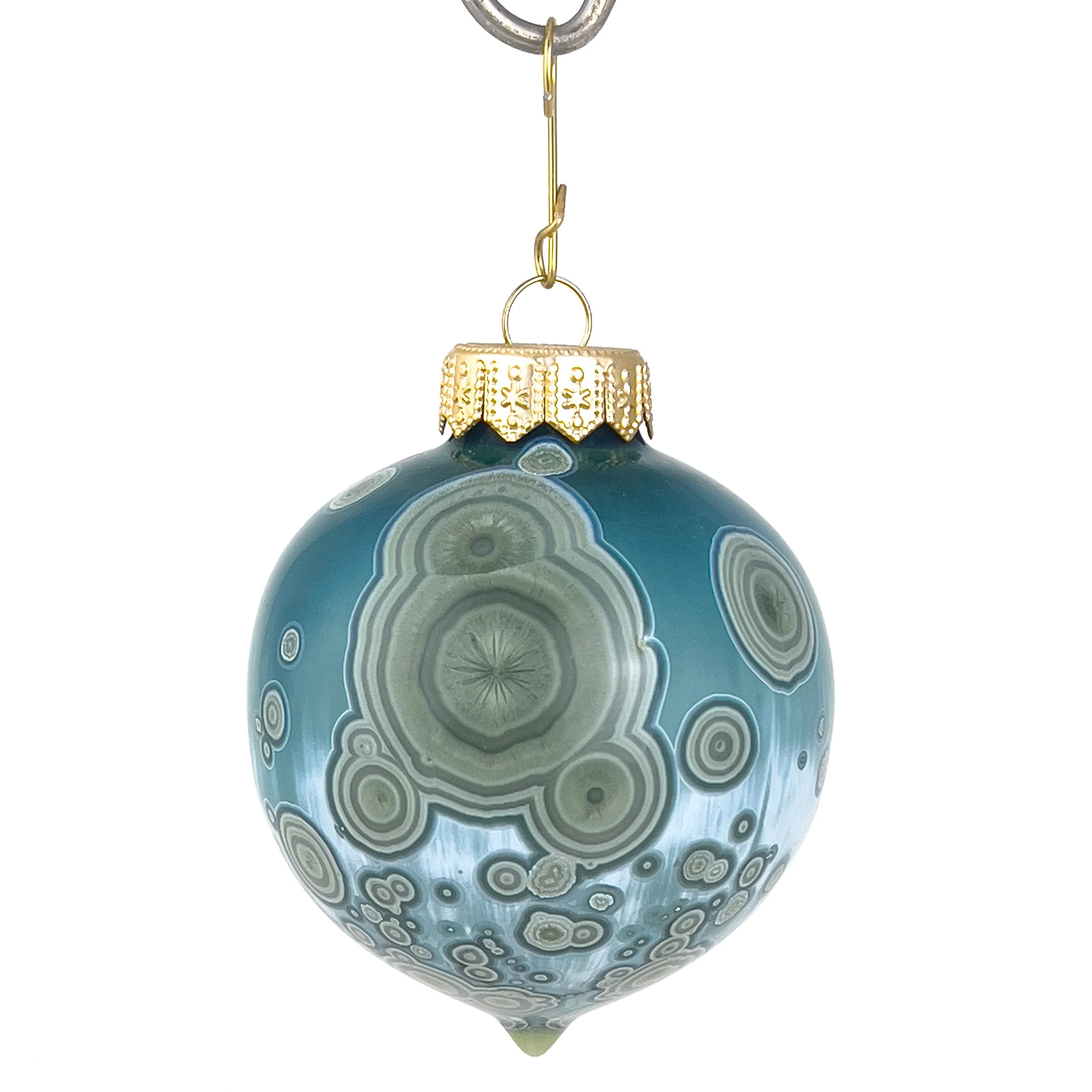 2025-11-30-BoswellStudios-CrystalJade-Bauble-Front.jpg