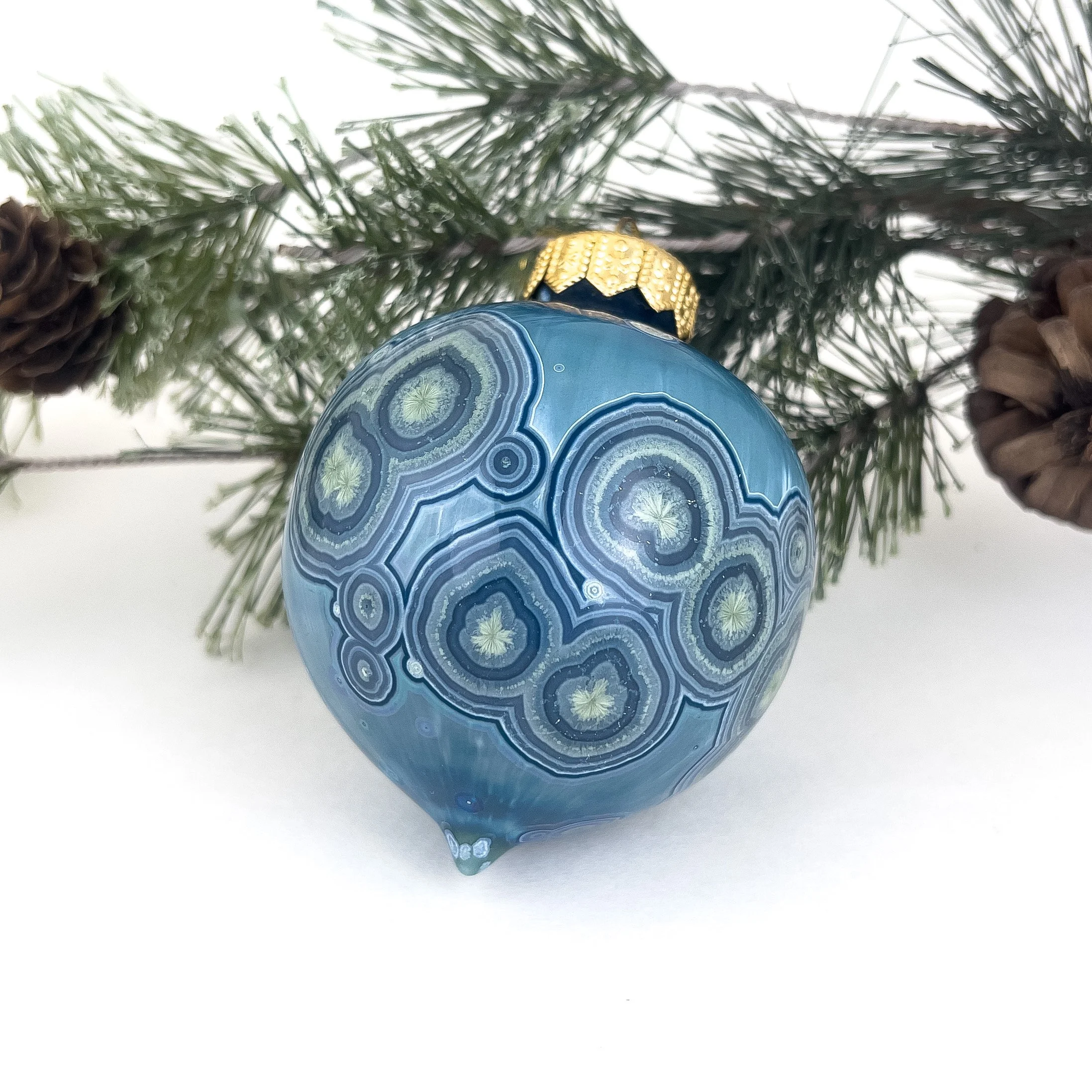 2025-11-30-BoswellStudios-PhilsBlue-Bauble-Life.jpg