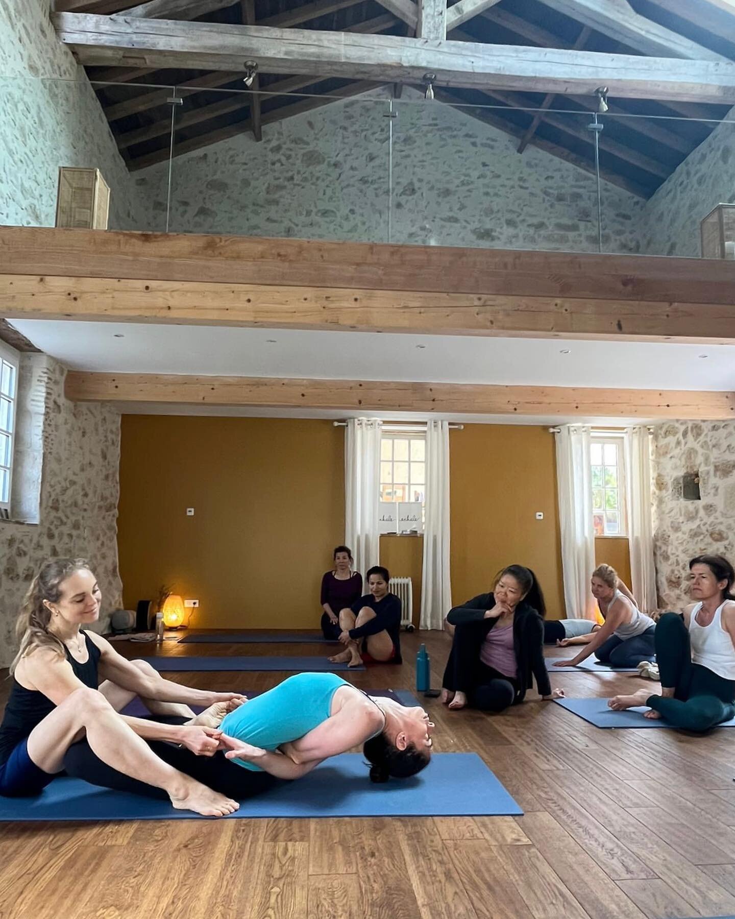 After hosting our first retreat, we just would like to say a big thank you to those that trusted and supported us. A special thank you to @philippaasher_ashtanganirvrta who has played an essential part on this, even when the shala was just a pile of 