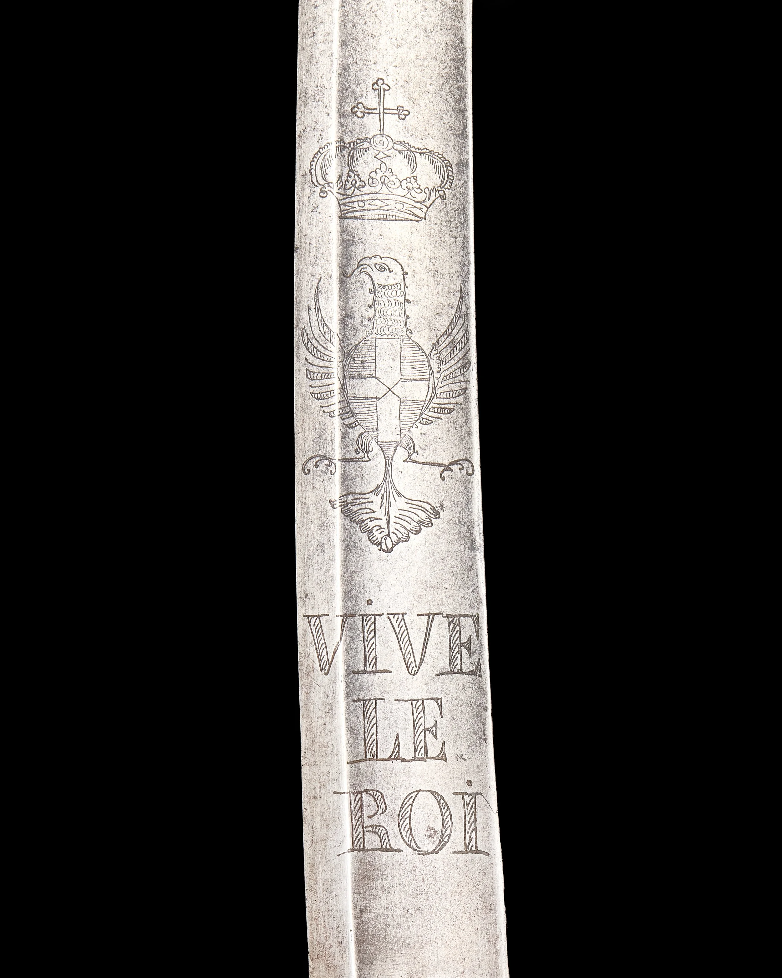 05EngravingCrown.jpg