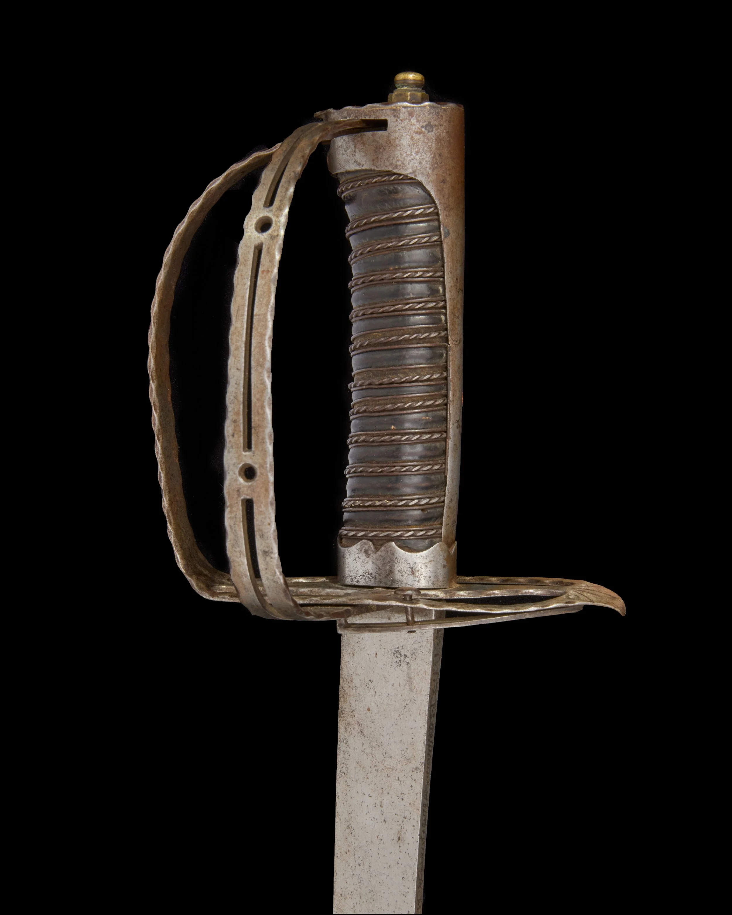 03GuardLeftOpen.jpg