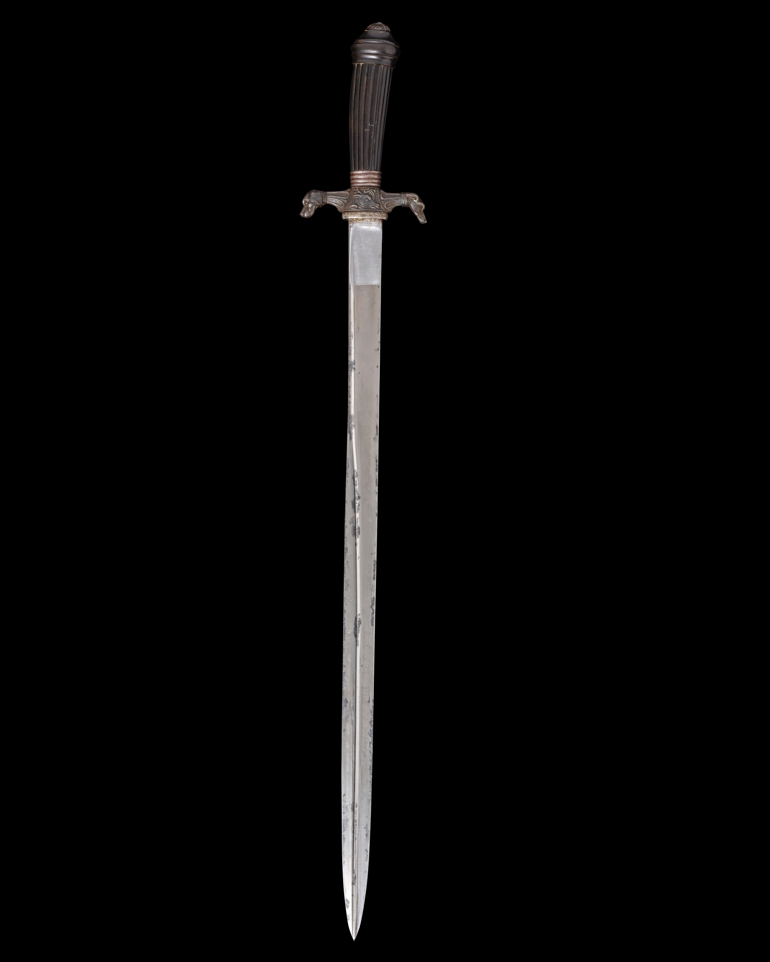 01SwordRight.jpg