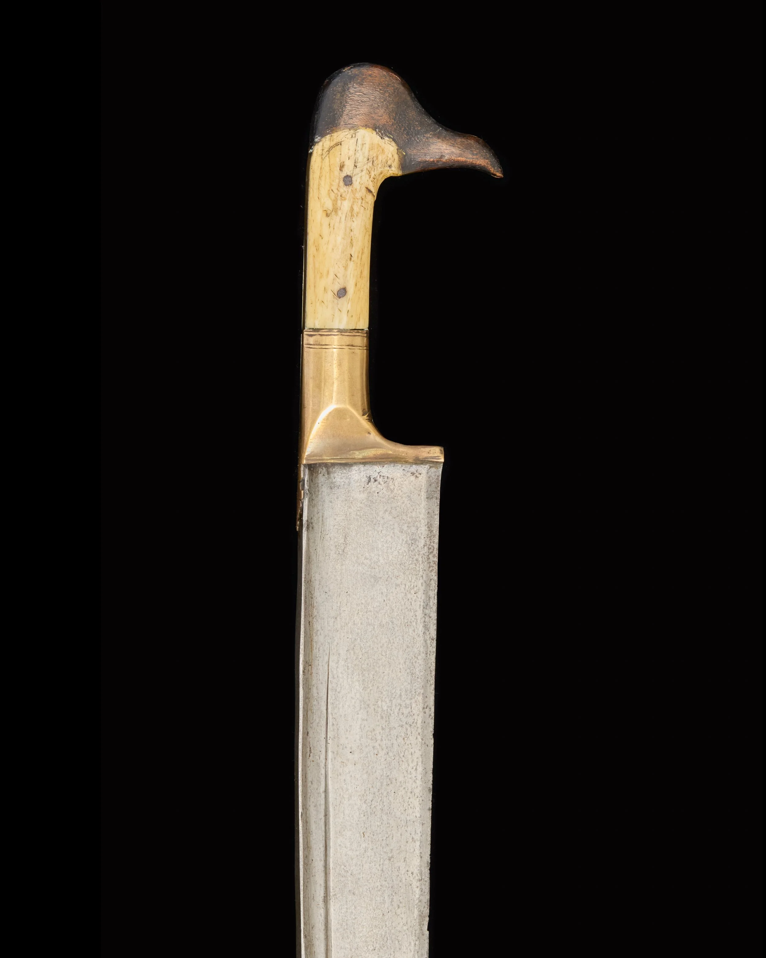 05HandleRight.jpg