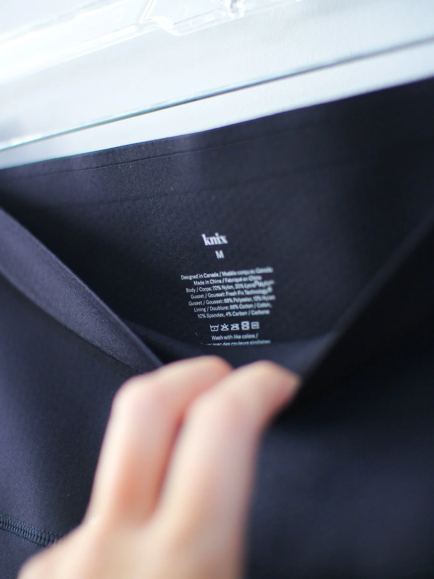 ❗️Don’t panic but…
There are Knix leakproof leggings in the shop, perfect for postpartum or just about any woman who loves a built-in pad! 
And they are MINT!👌
Bad news, there’s only one pair so…🏃‍♀️💨