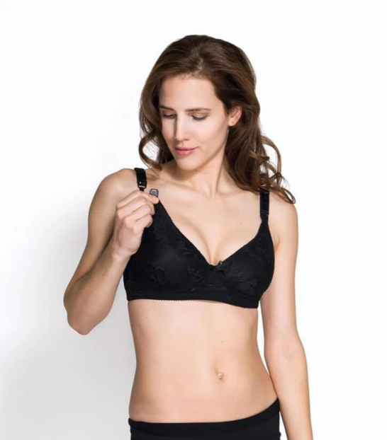 Momzelle Nursing bra in size 34A, 38C and 34DD, new with tags!