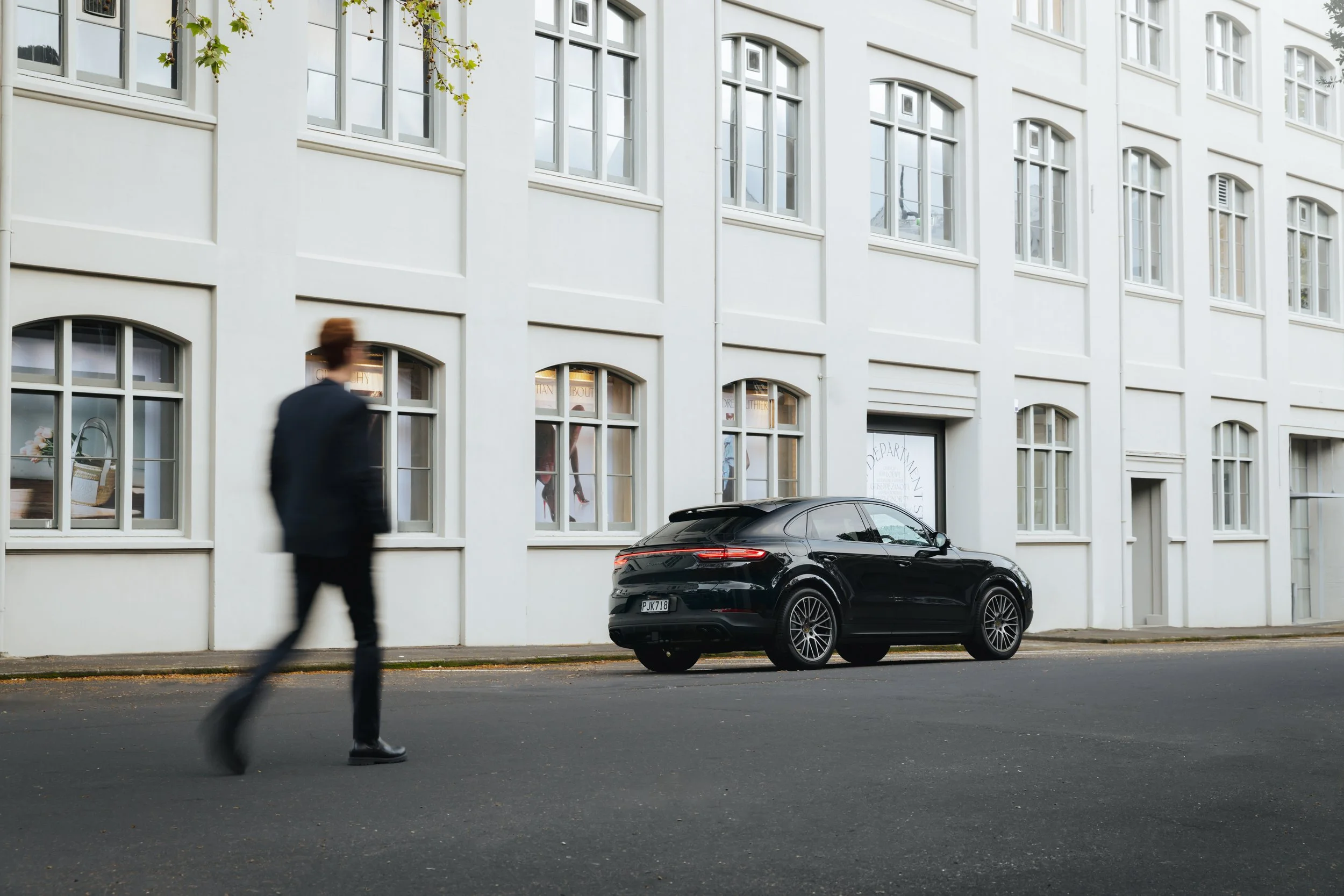 Cayenne Platinum Edition-2.jpg