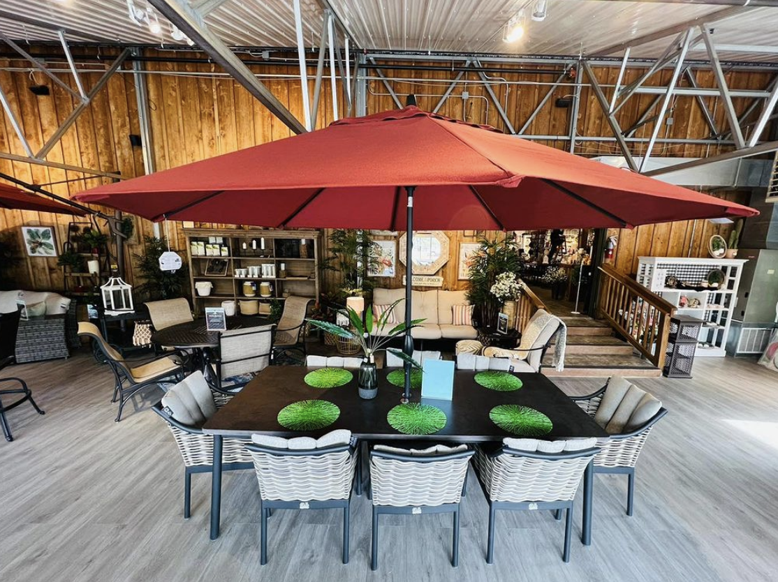 Arrangements & Delivery — Bucks Country Gardens