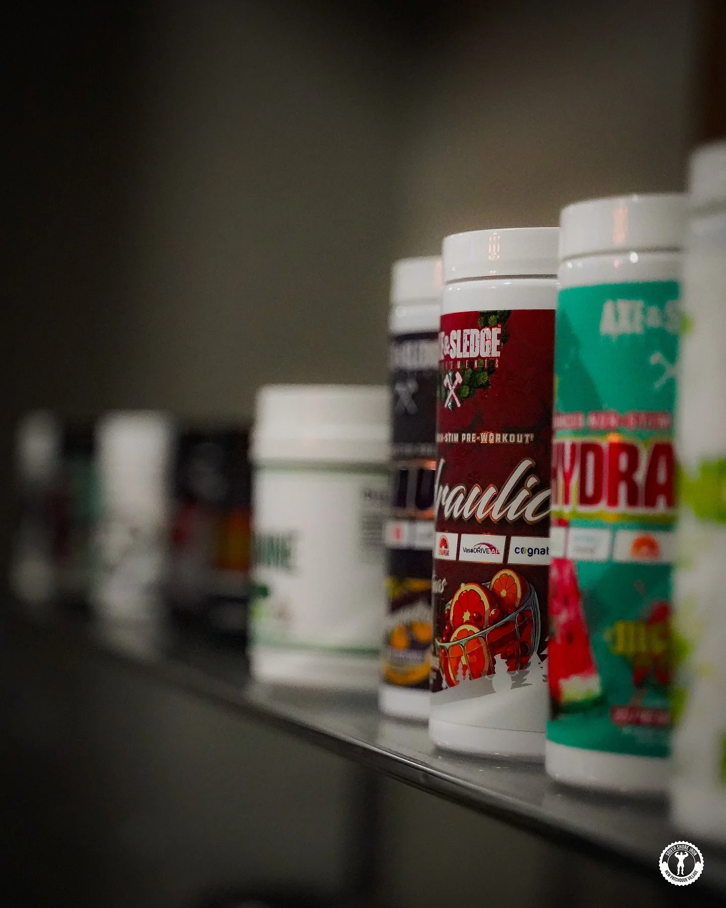 If you train at SSI, you already know @axeandsledge is always on deck.
Premium supplements for serious work, right here in the gym 🔥