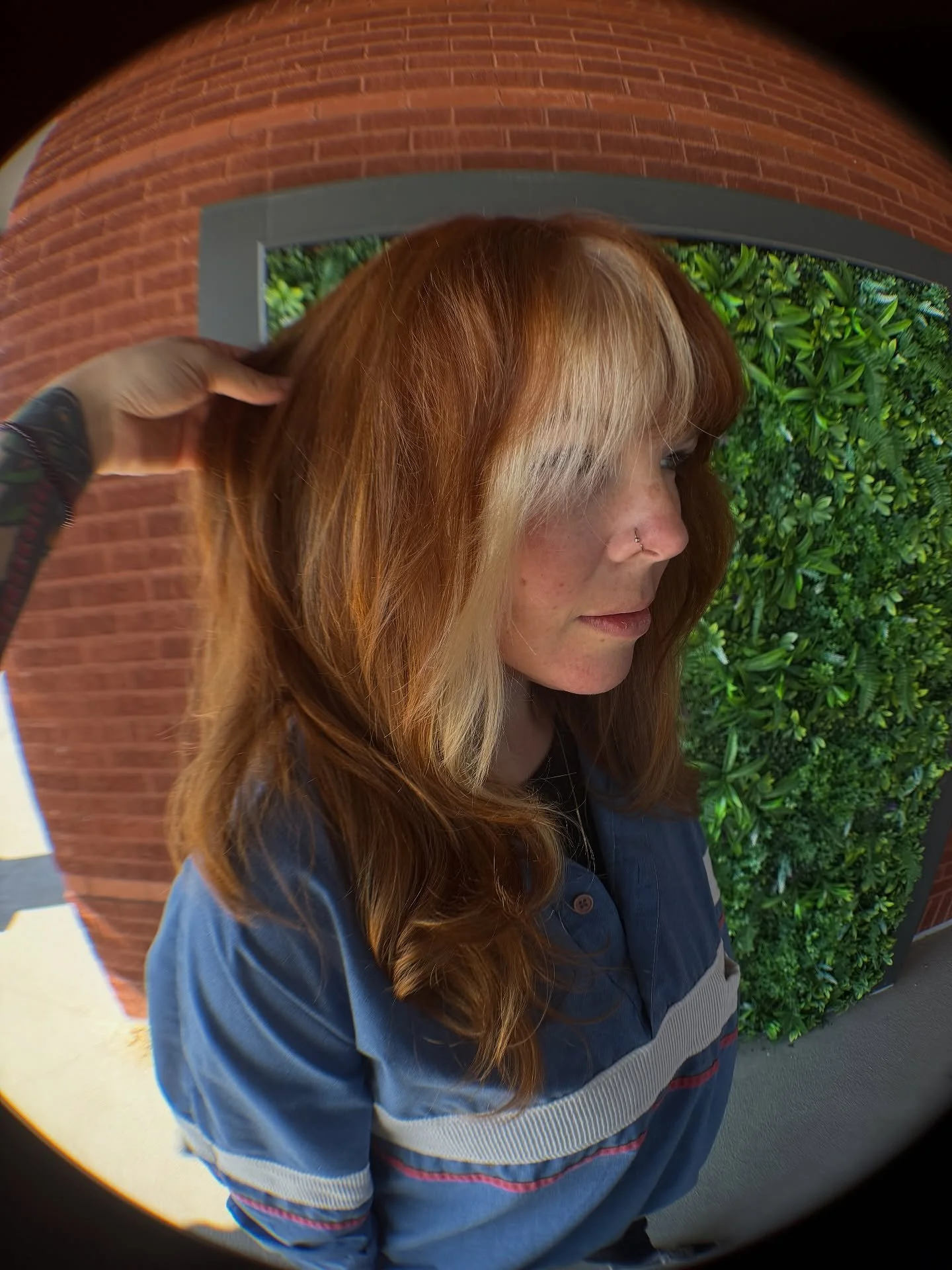 ❤️&zwj;🔥Dev❤️&zwj;🔥
Sometimes you just need a color block to scratch that blonde itch 🙂&zwj;↕️

Cut/ color by @arianawordhair 

#misfitconcepts