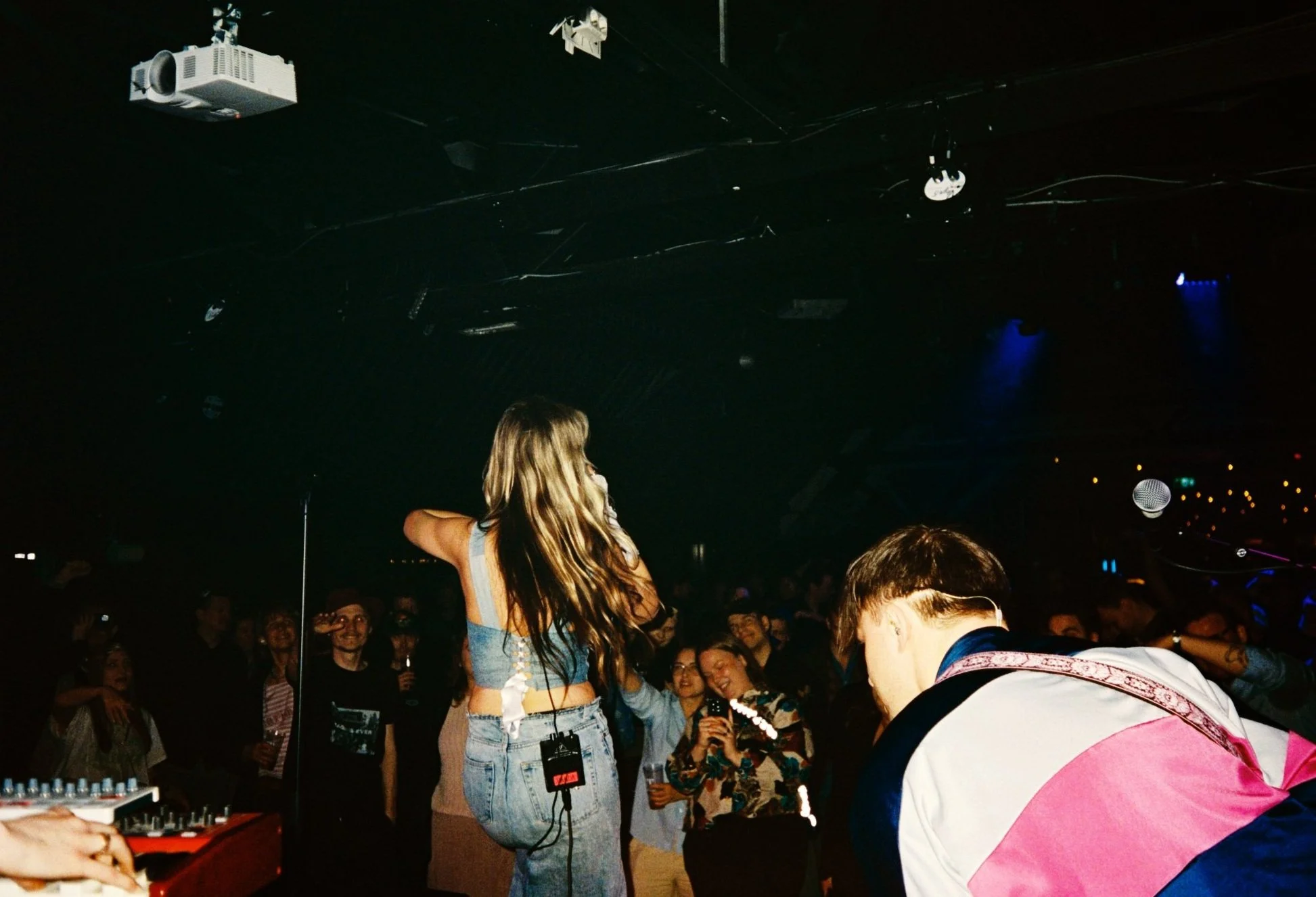 artist, dj och fotograf boka