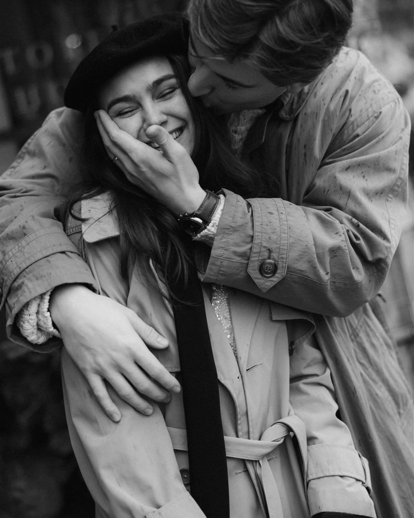 Proof that the most mundane &amp; gloomy of days can be filled with the most extraordinary kind of love. 🖤