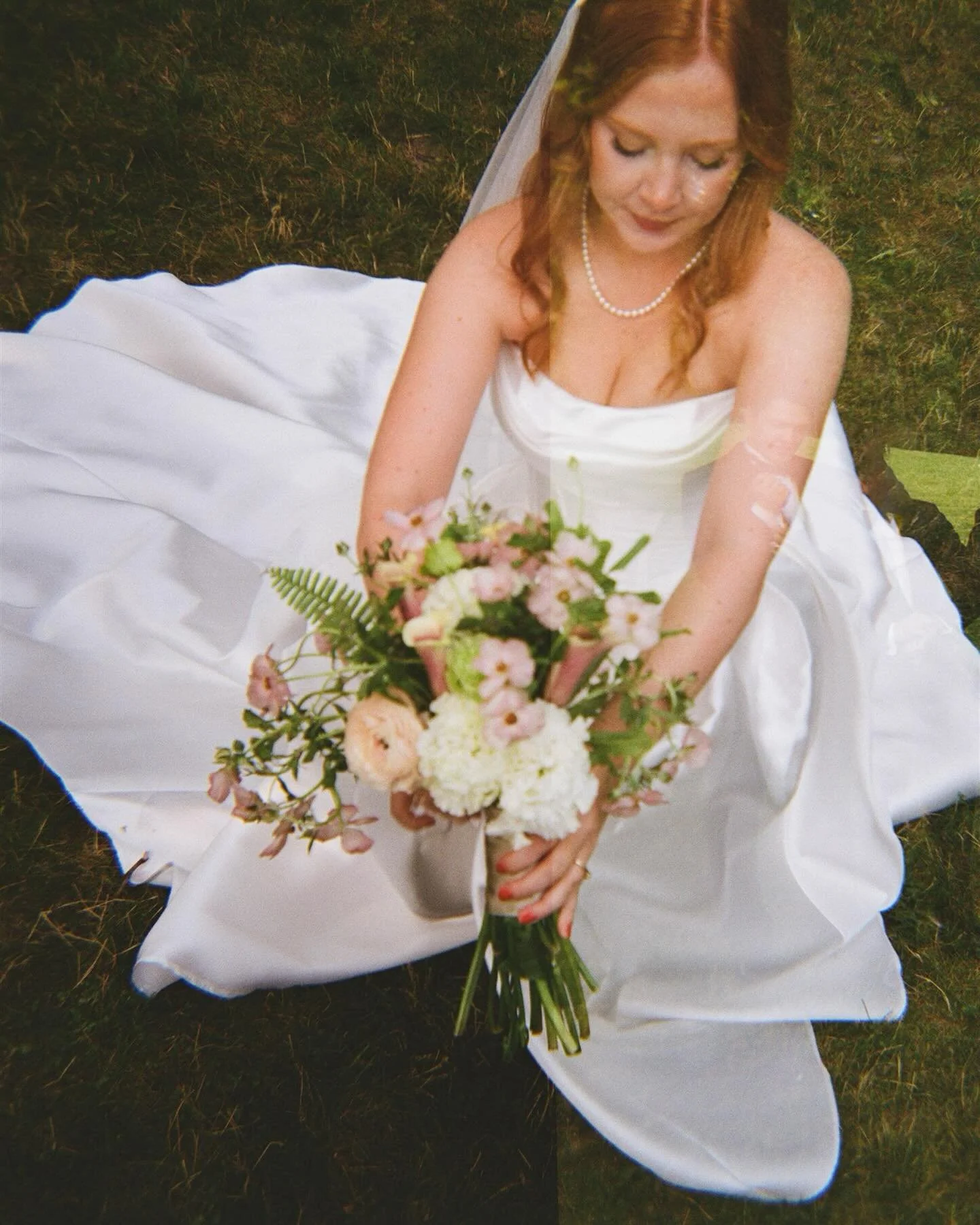 Some of my favorite Merritt moments!!! Especially slide 2 hehe 🥂

Shot on 35mm, 120 film &amp; digital, August 2025

&mdash;
Venue: Botanic Gardens at Historic Barns Park in Traverse City
Coordinator: @grateful.gatherings 
Photographer: @palomahavli