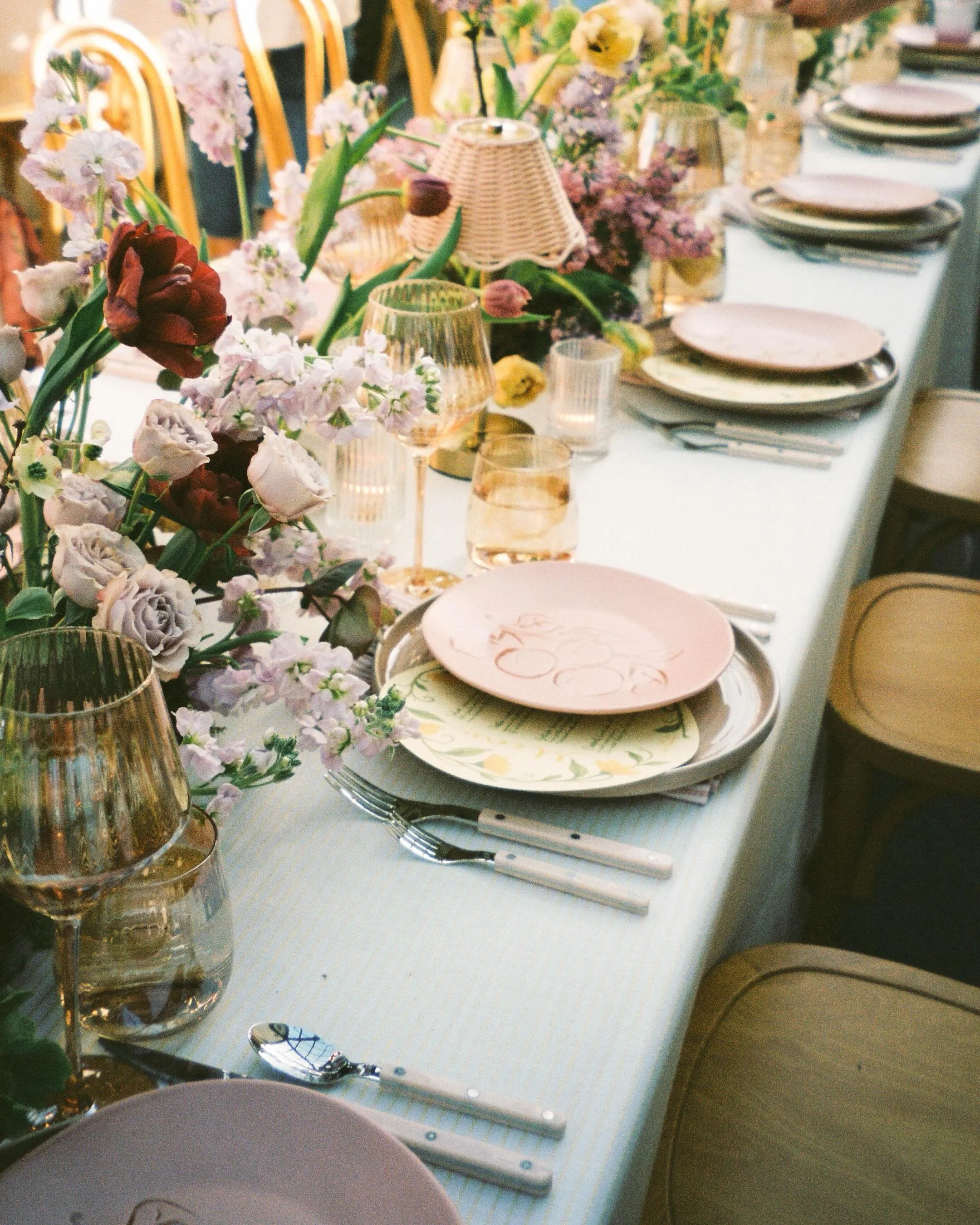 An incredible evening soir&eacute;e hosted by the one and only Jeannene, @intentionallytabled and her team of brilliant creatives. 

The evening began with a phone turn in, to keep the attendees present. This was so refreshing and encouraged everyone