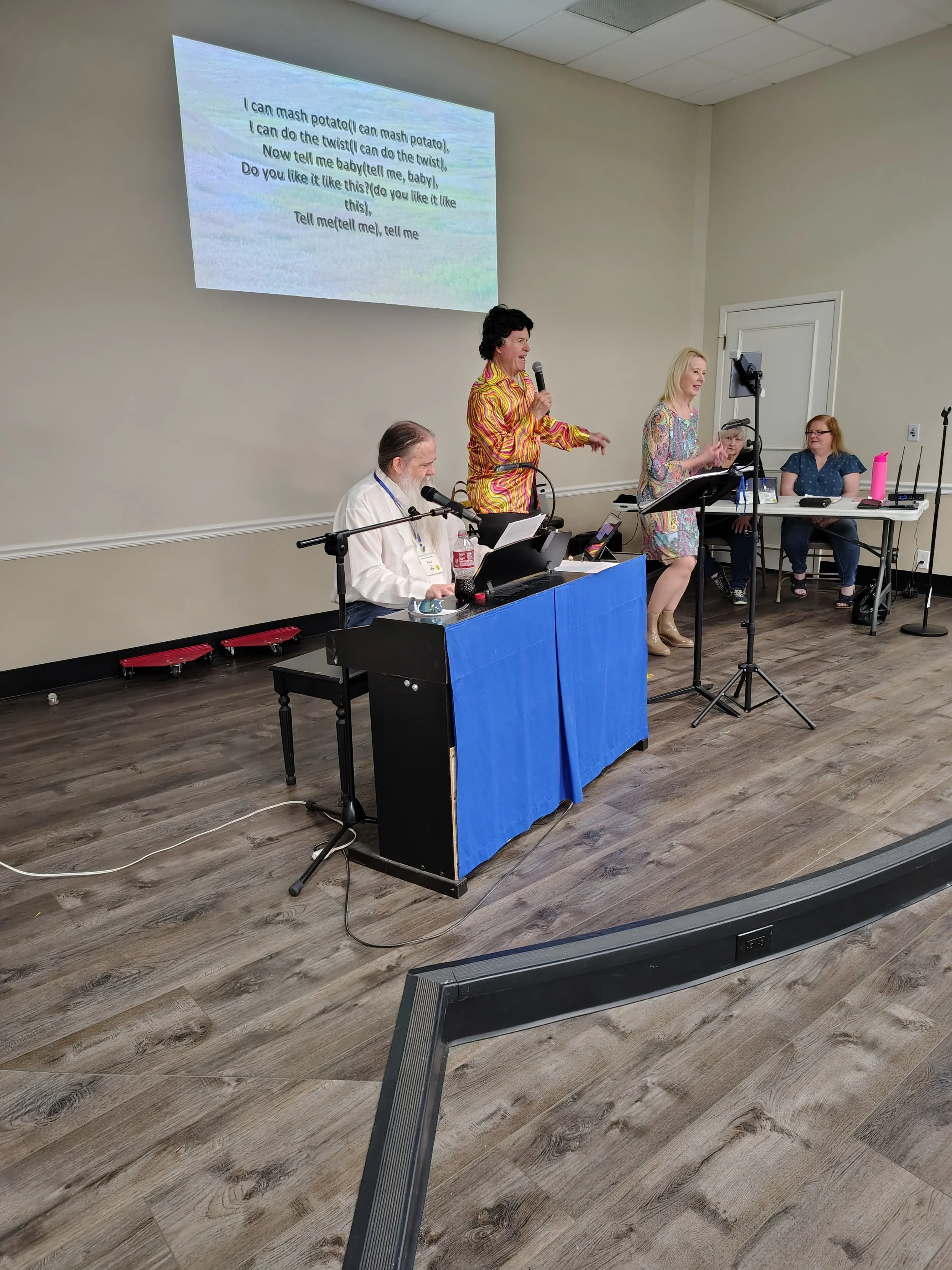 20260226-Tom leading, "Do You Love Me"