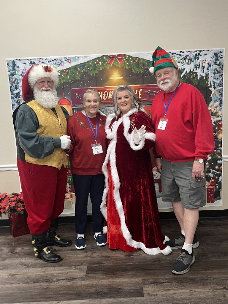 20251218 - Bonnie and Dan with the guests of honor