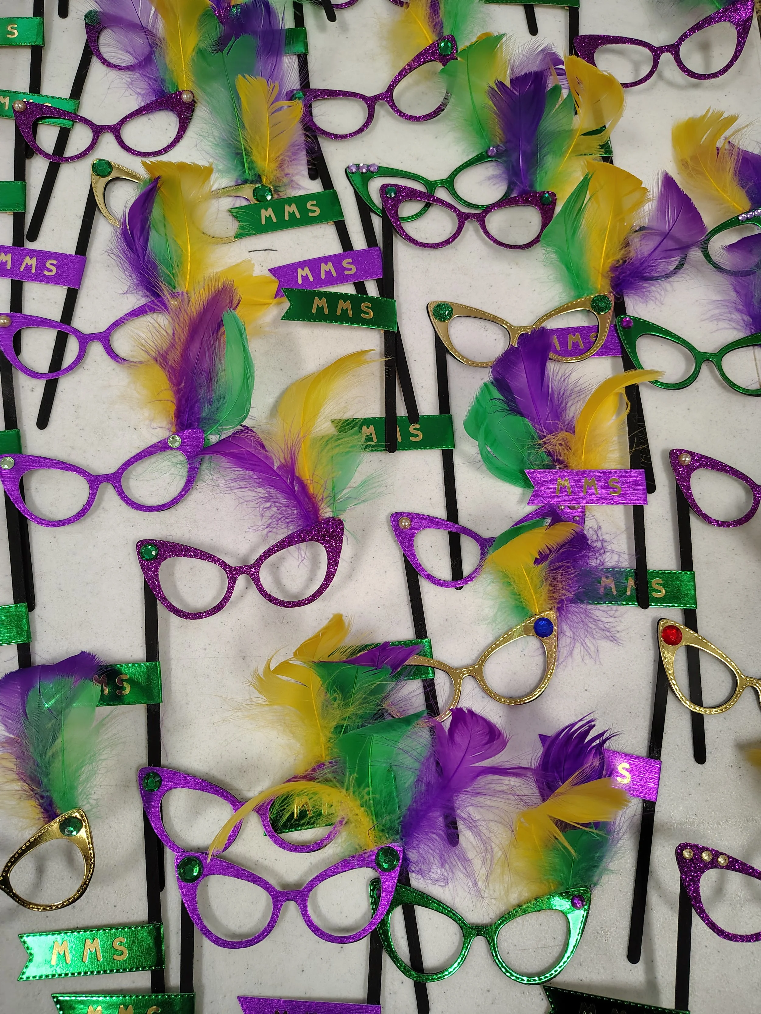 20260219 - Mardi Gras crafts to share