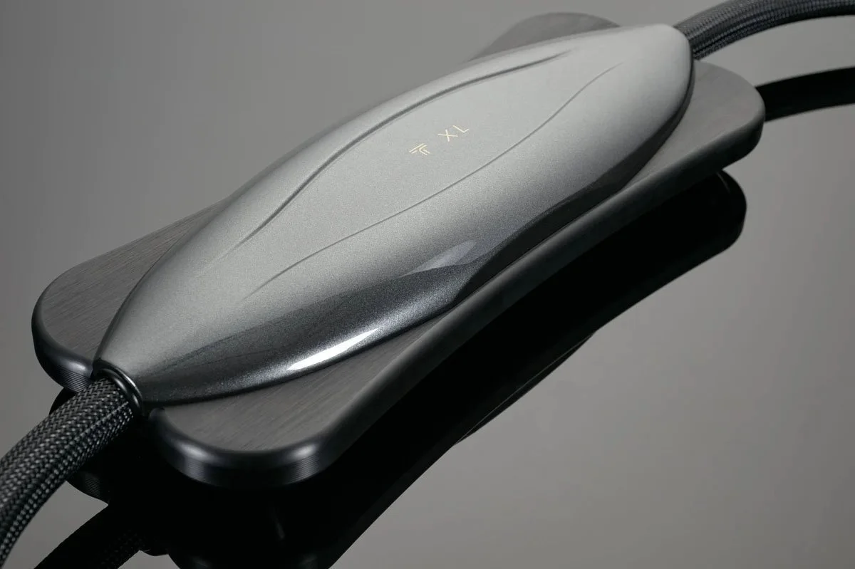 transparent-audio-xl-xl-speaker-cable-28322369994922_1200x.jpg copy.jpg