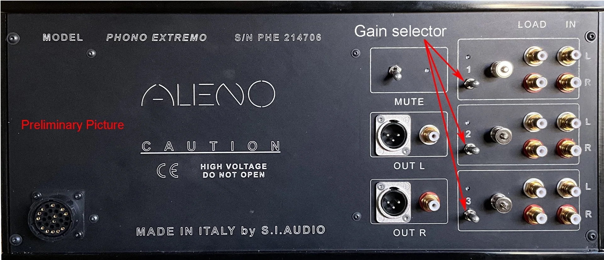 Alieno Pre Phono Extremo Rear View